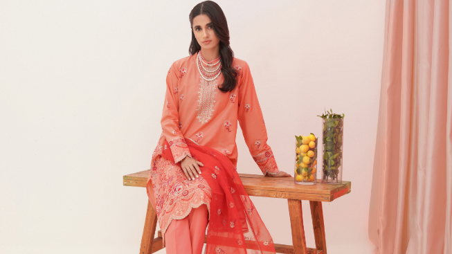 Affordable 3 Piece Unstitched Pink Dress