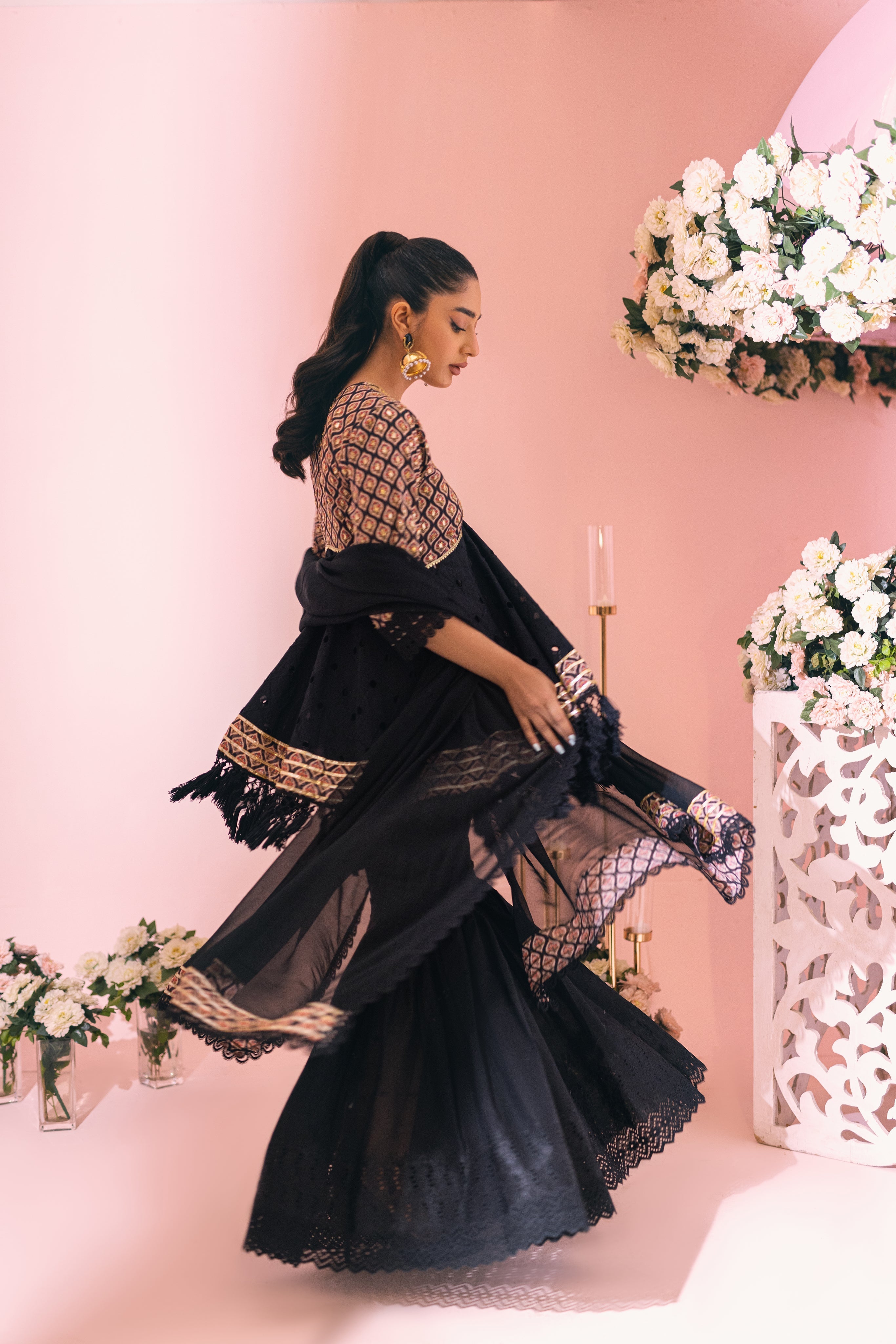 BLACK FEVER | INAAYA | RJ’S PRET