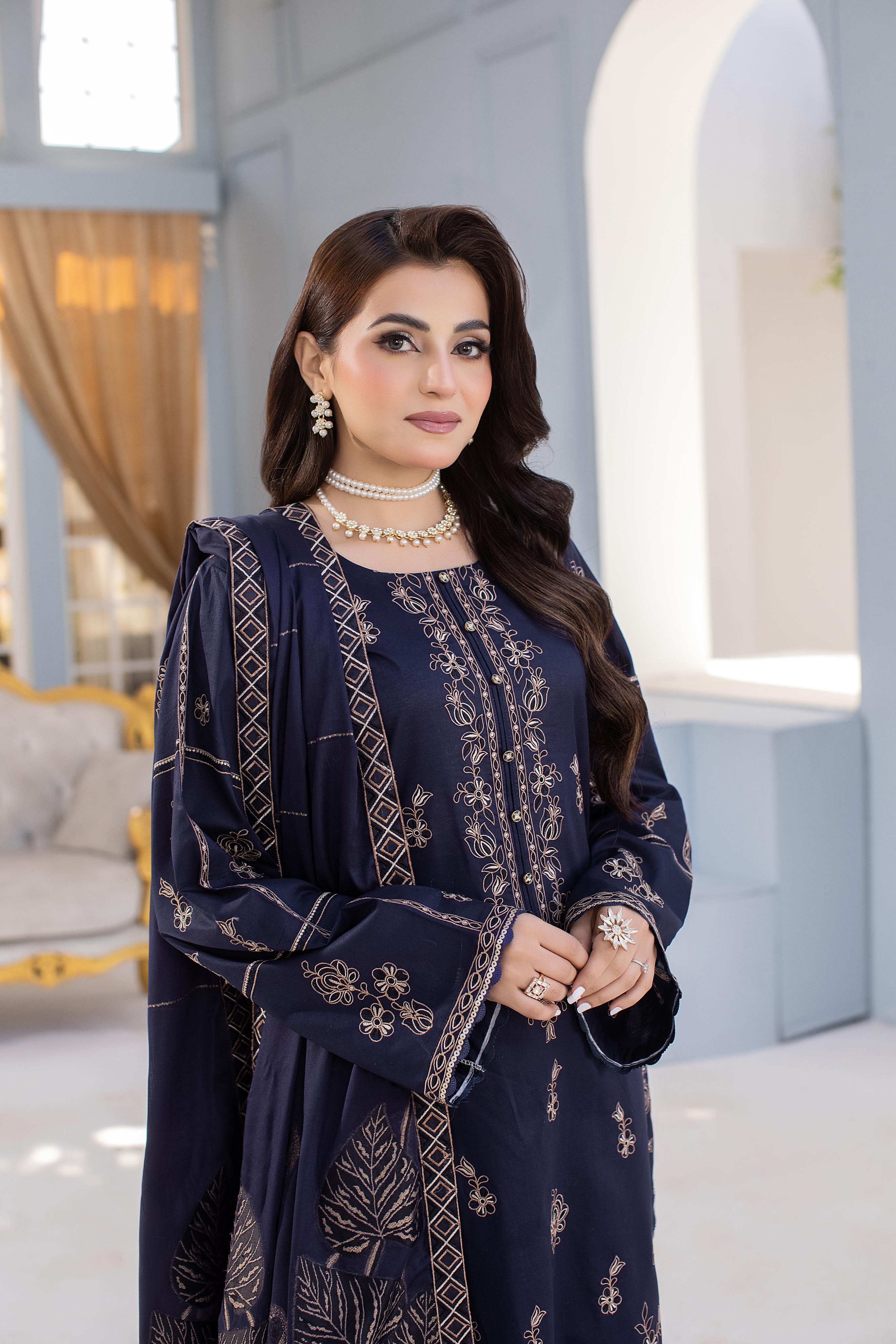 Dastak DK-46 : Embroidered Lawn 3pc