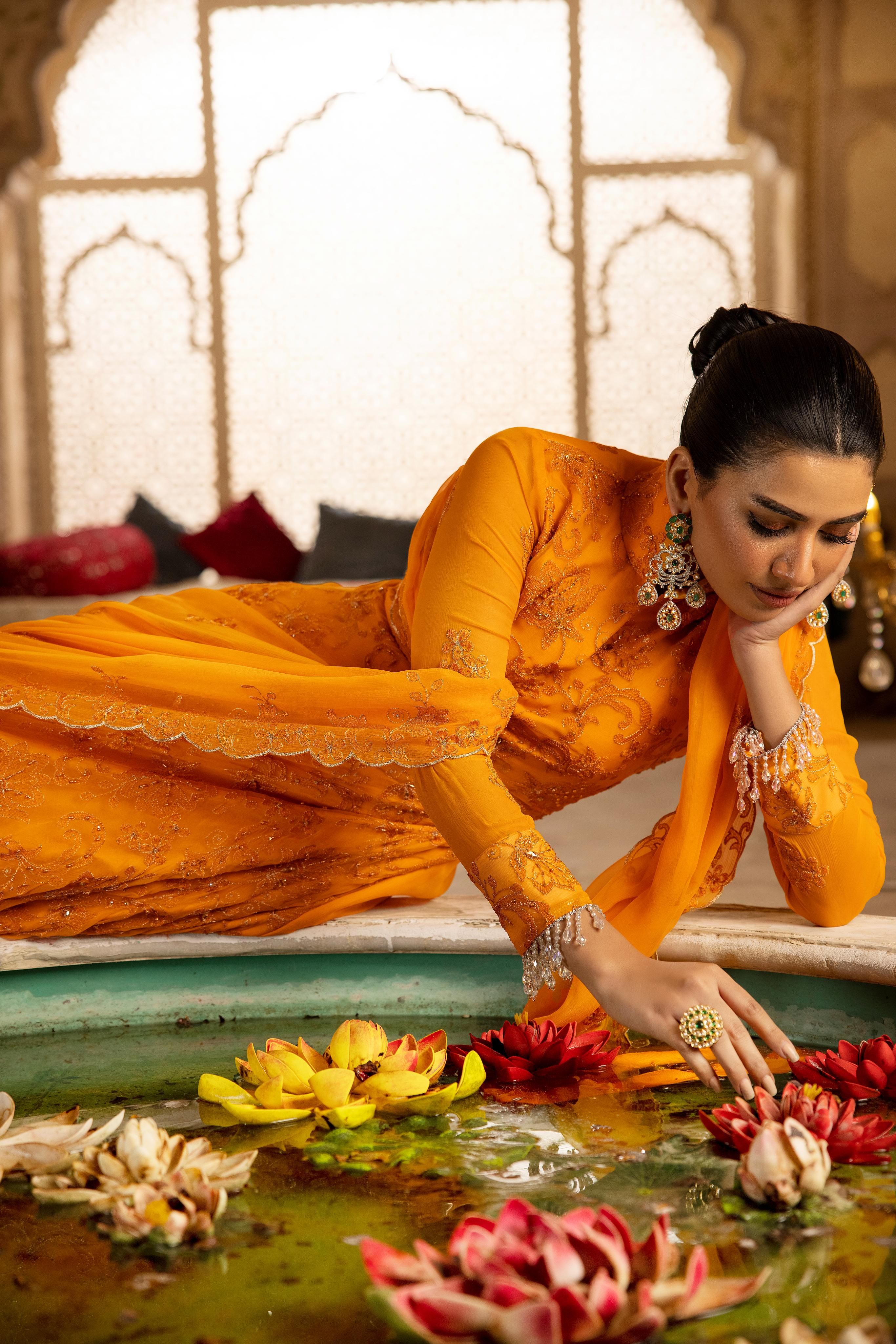 Naqsh N-17 : Unstitched Luxury Chiffon 3PC