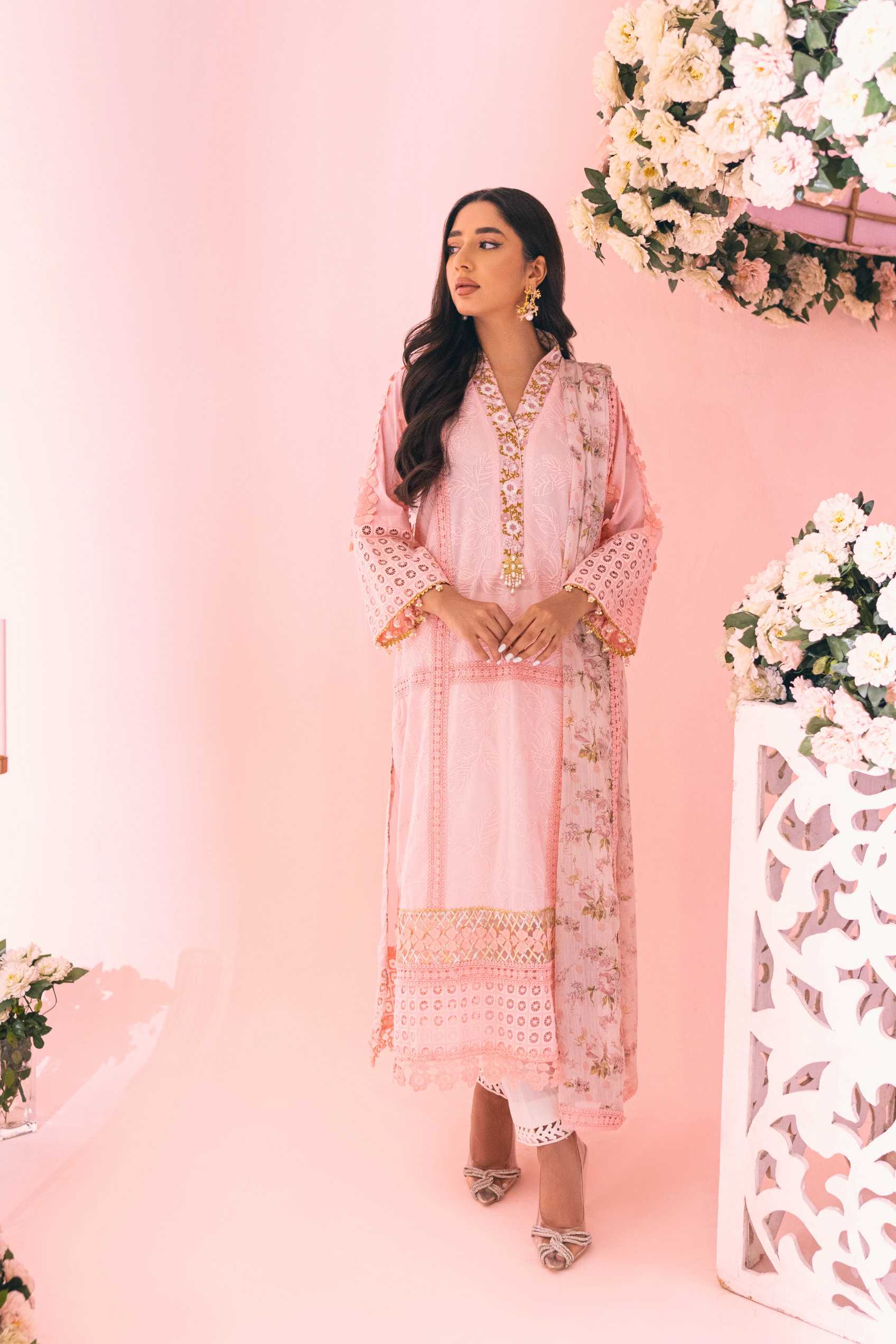 PINK GARDEN | INAAYA