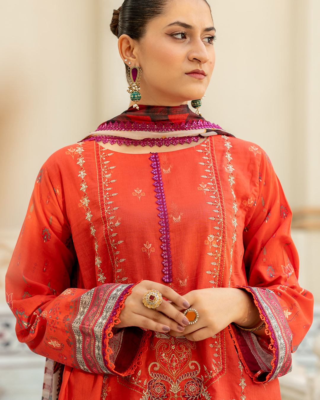 Naya