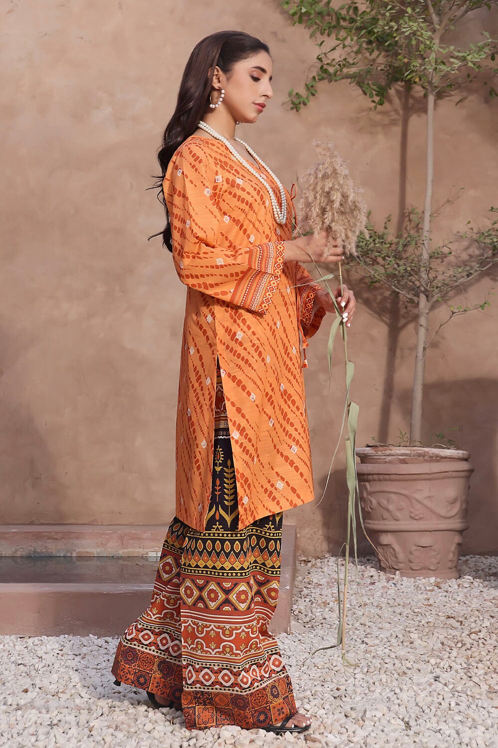 2PC Unstitched Khaddar Shirt & Trouser RKT-2324 KHAS STORES