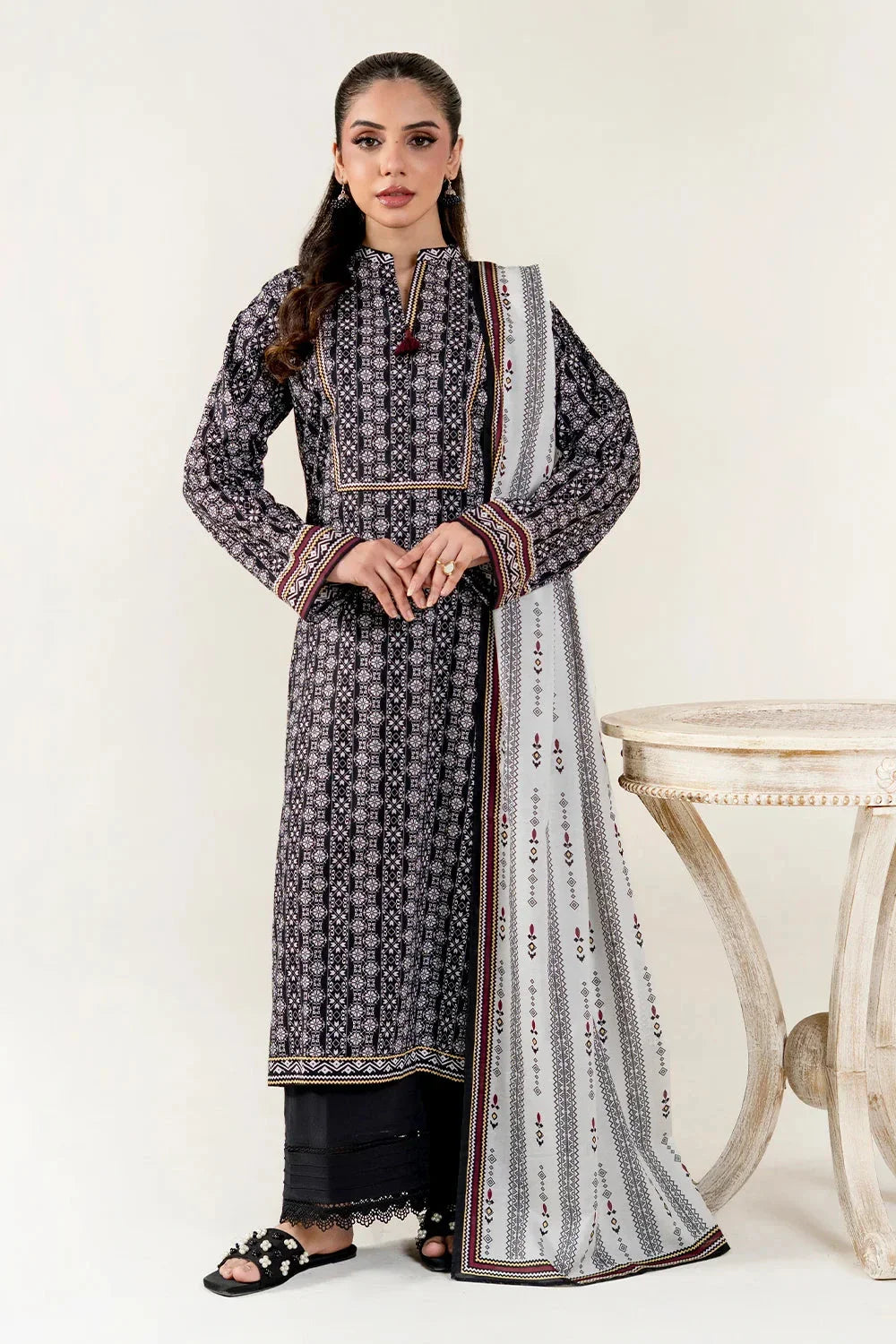 2PC Unstitched Printed Lawn Shirt & Dupatta | KSD-4052 Printed KHAS STORES