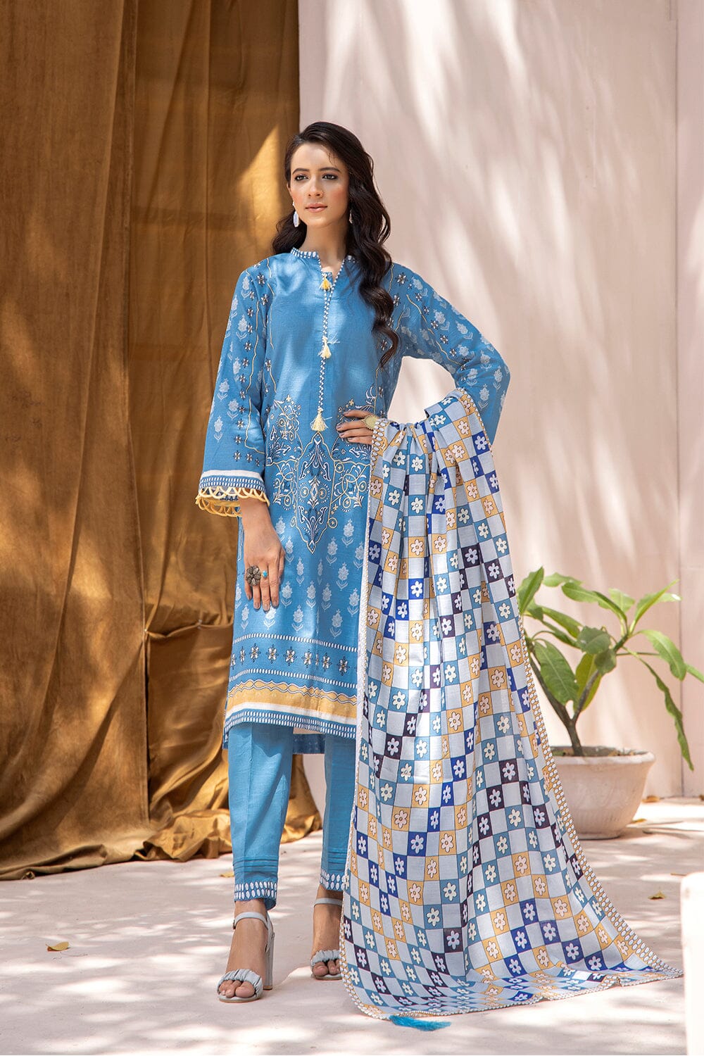 3 Pcs unstitched Khaddar SUIT KKH-2208 KHAS STORES