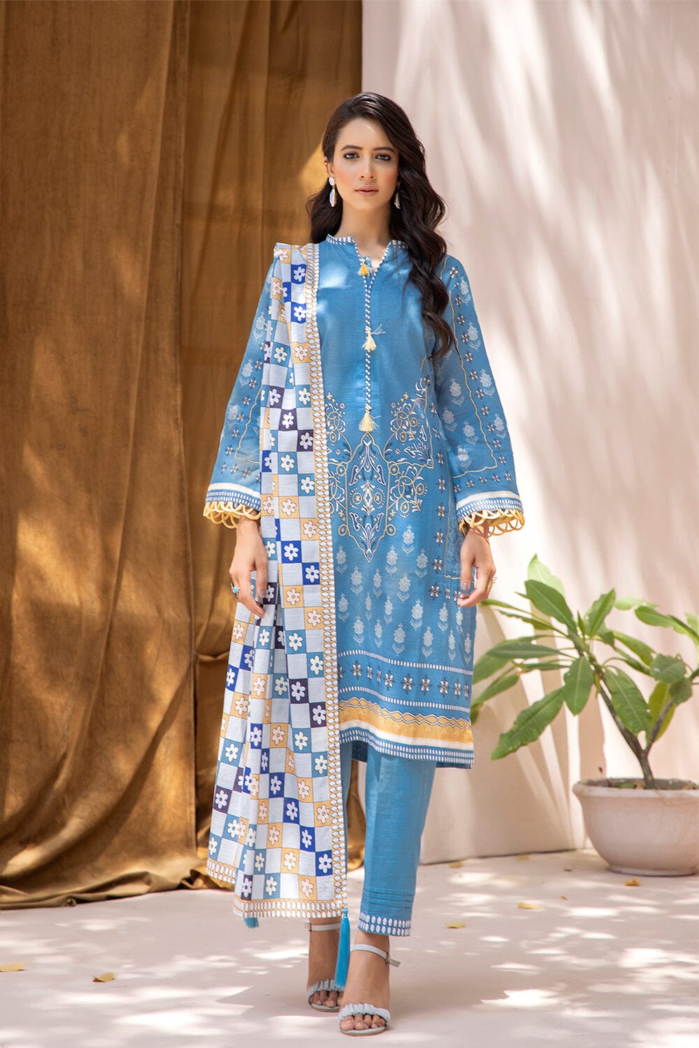 3 Pcs unstitched Khaddar SUIT KKH-2208 KHAS STORES