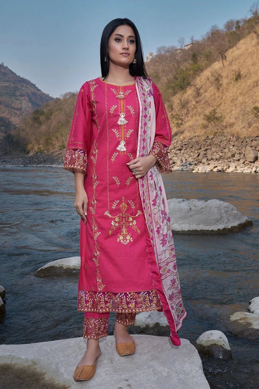 3PC Embroidered Unstitched Lawn Suit KCE-3168 Embroidered KHAS STORES