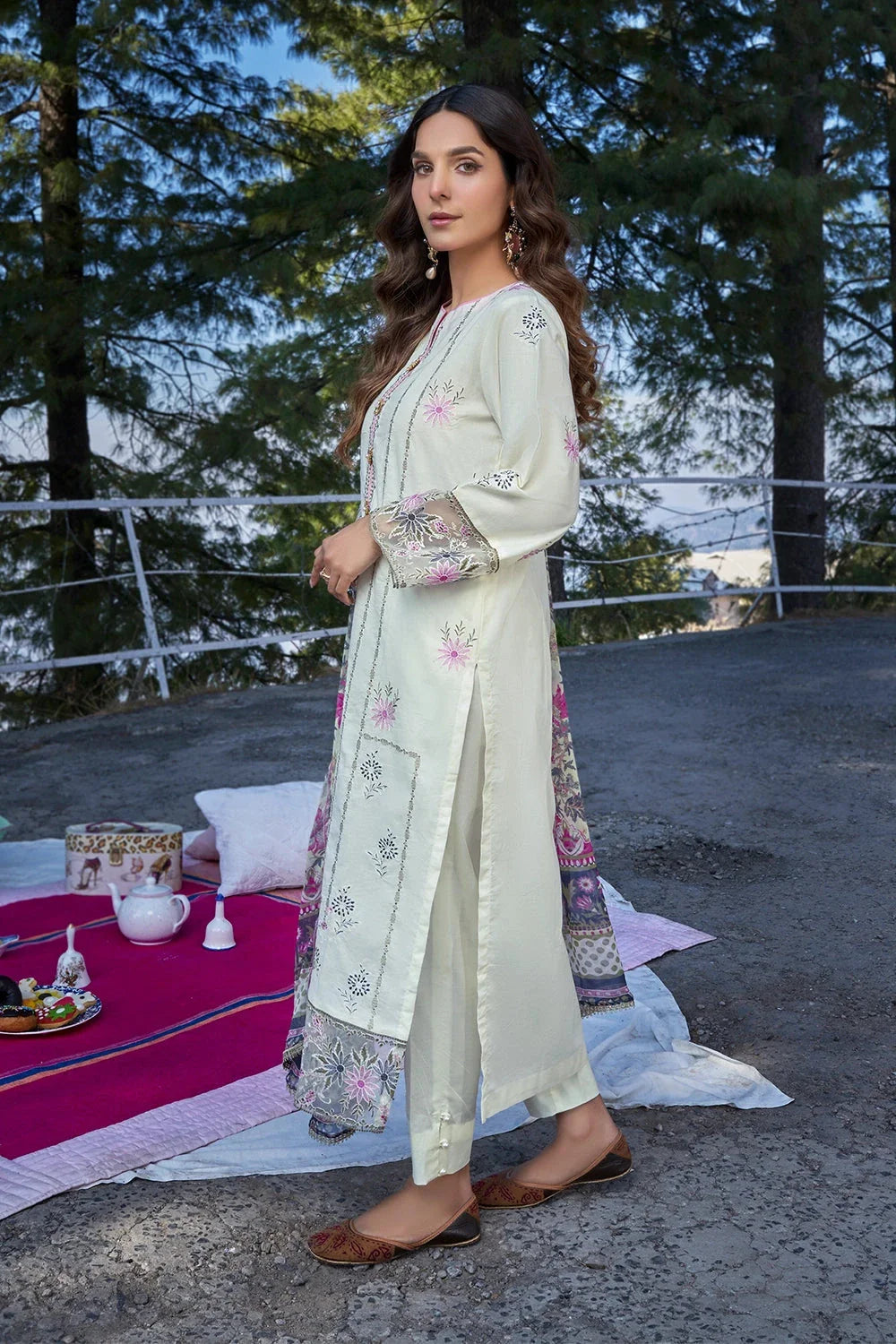 3PC Embroidered Unstitched Lawn Suit KCE-3170 Embroidered KHAS STORES