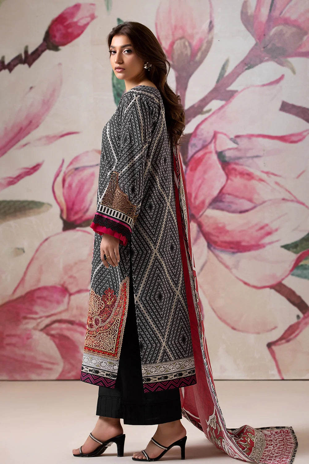 3PC Embroidered Unstitched Lawn Suit KL-2615 Embroidered KHAS STORES