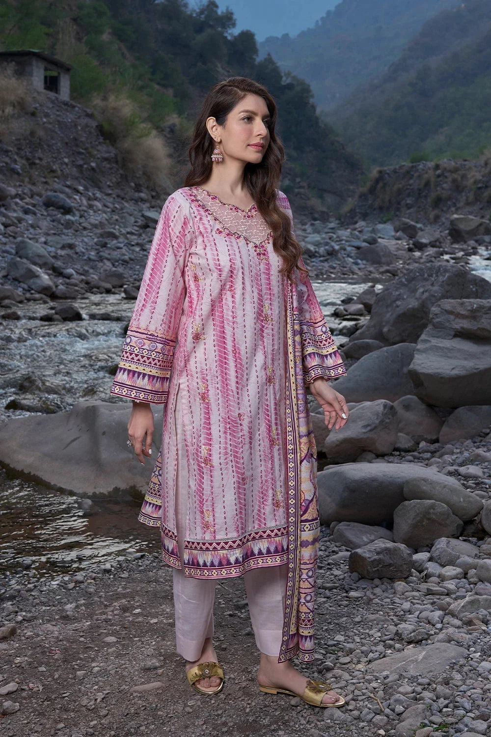3PC Embroidered Unstitched Lawn Suit KL-3190 Embroidered KHAS STORES
