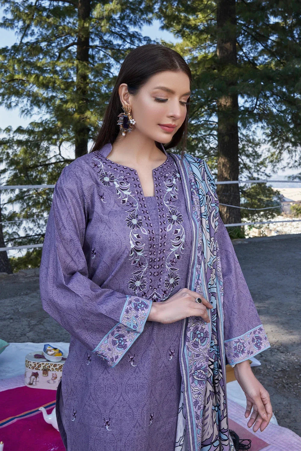 3PC Embroidered Unstitched Lawn Suit KL-3205 Embroidered KHAS STORES