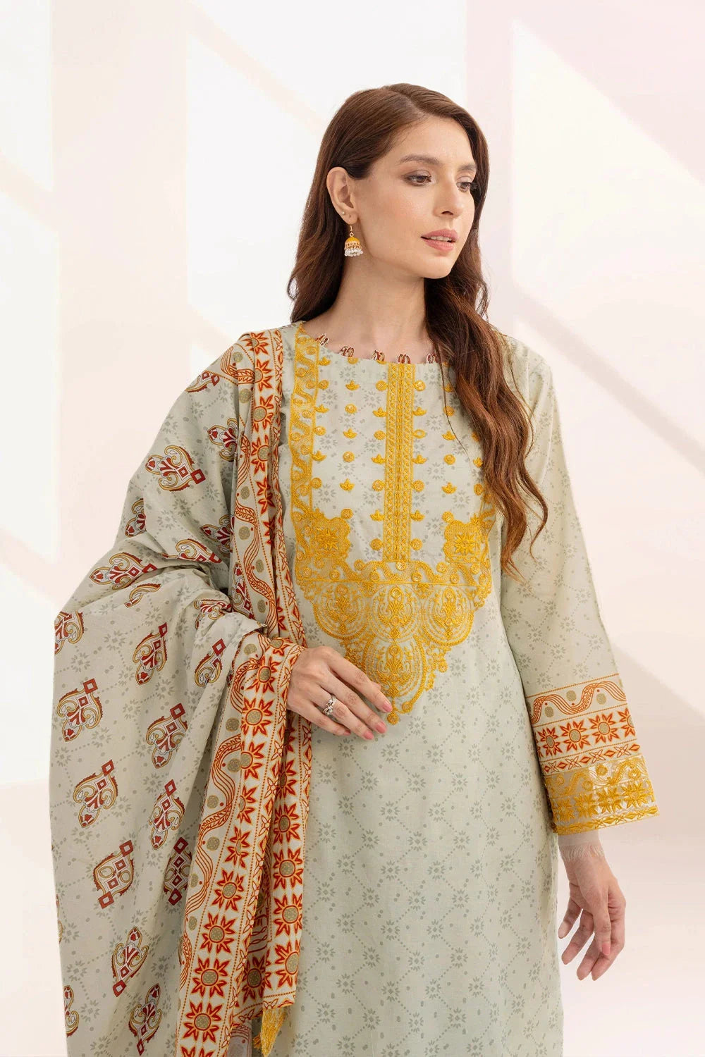 3PC Embroidered Unstitched Lawn Suit KL-3318 Embroidered KHAS STORES