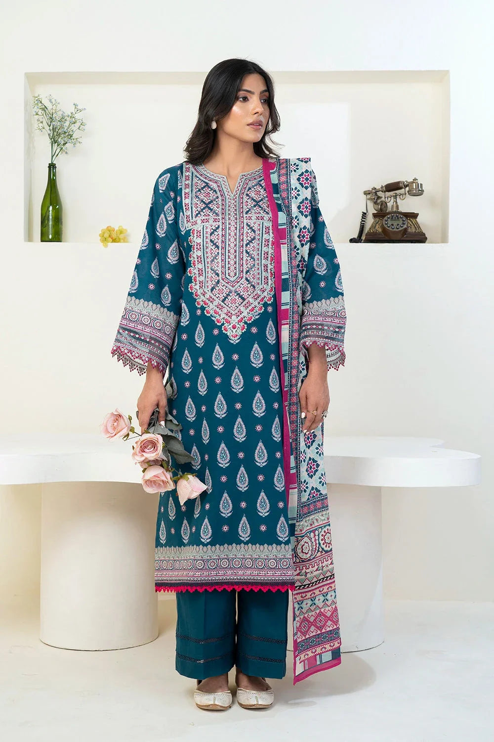 3PC Embroidered Unstitched Lawn Suit KL-3333 Embroidered KHAS STORES