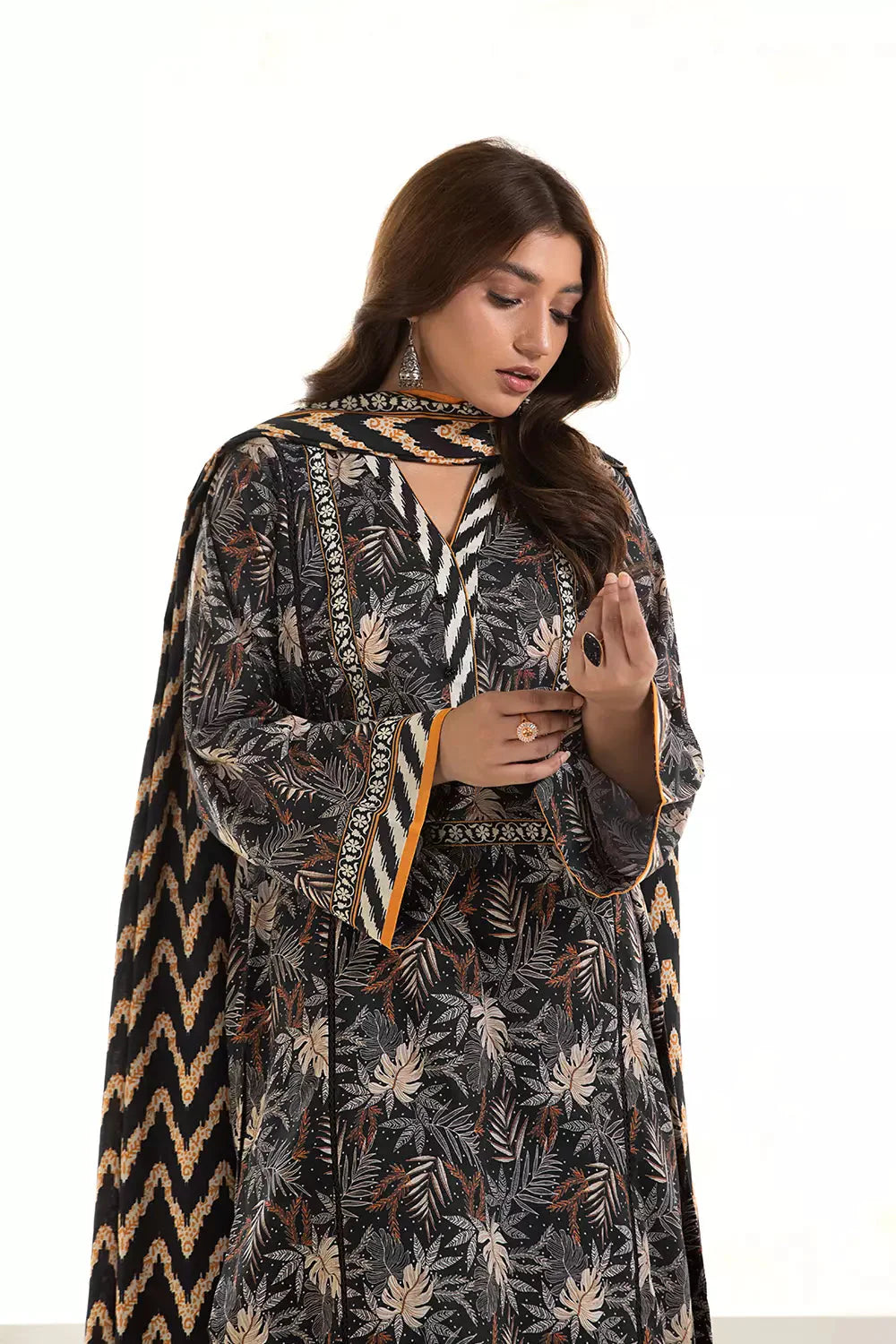 3PC Printed Unstitched Lawn Suit KLA-2639 Printed KHAS STORES