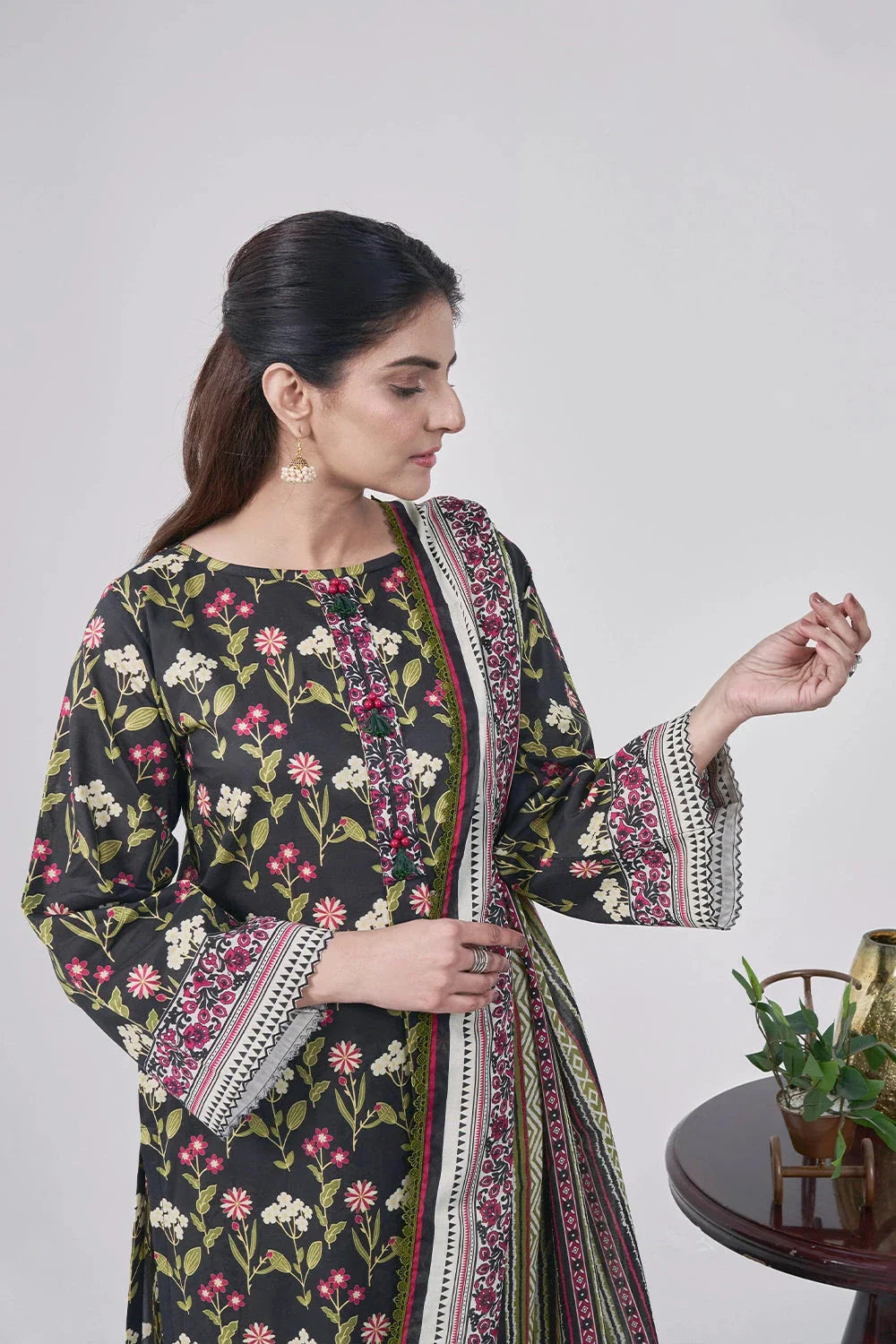 3PC Printed Unstitched Lawn Suit KLA-3083 Printed KHAS STORES