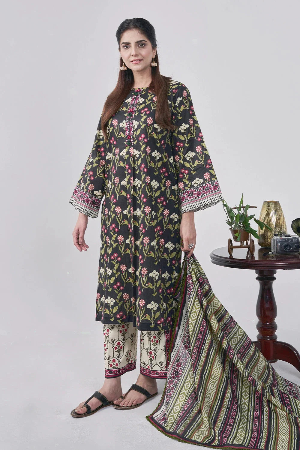 3PC Printed Unstitched Lawn Suit KLA-3083 Printed KHAS STORES