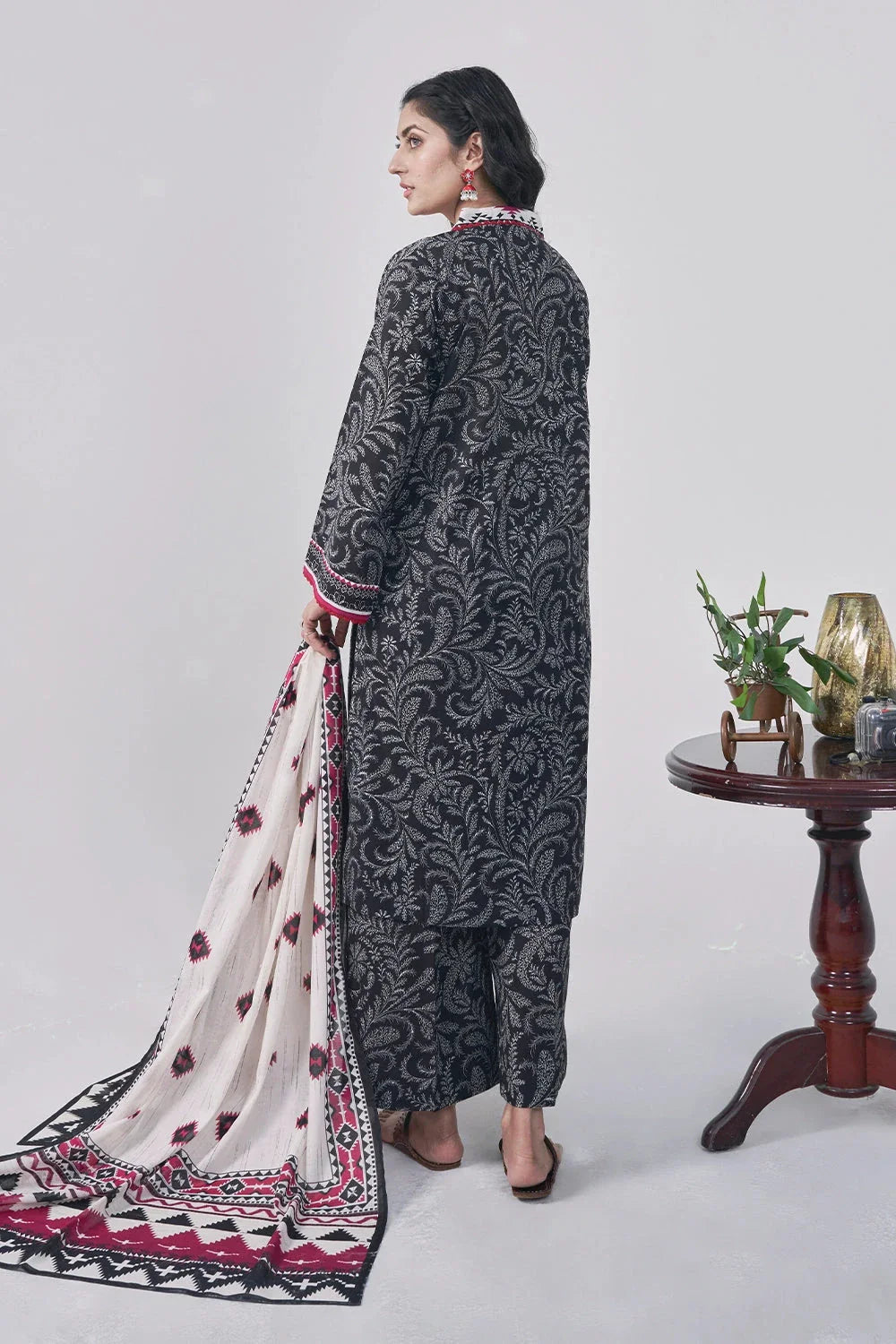 3PC Printed Unstitched Lawn Suit KLA-3084 Printed KHAS STORES