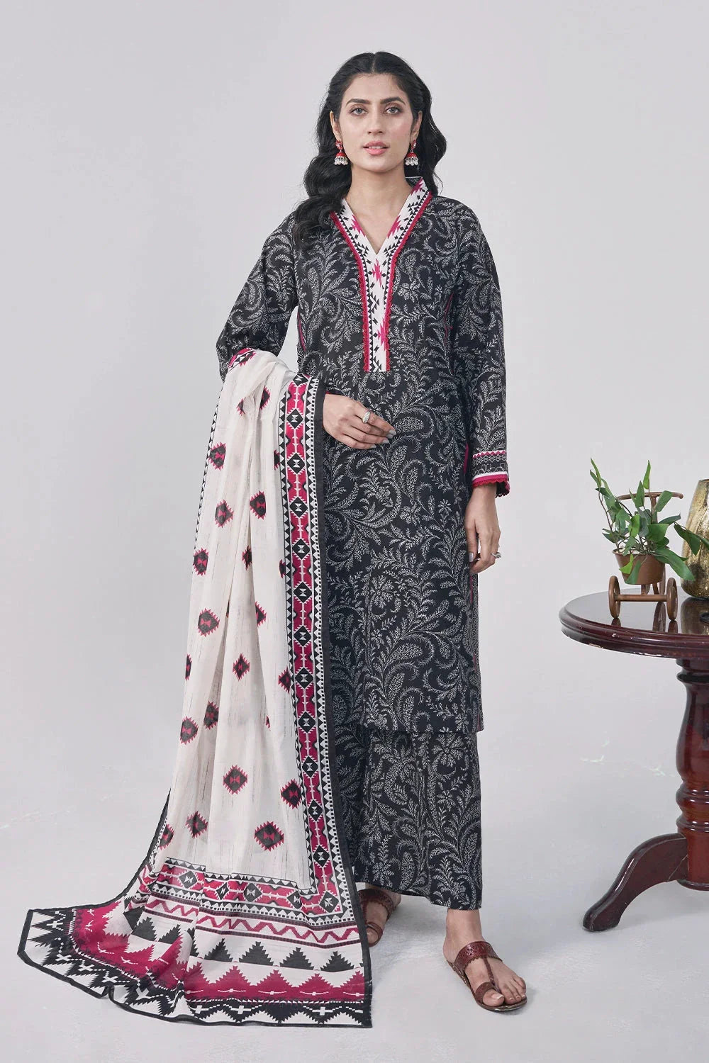 3PC Printed Unstitched Lawn Suit KLA-3084 Printed KHAS STORES