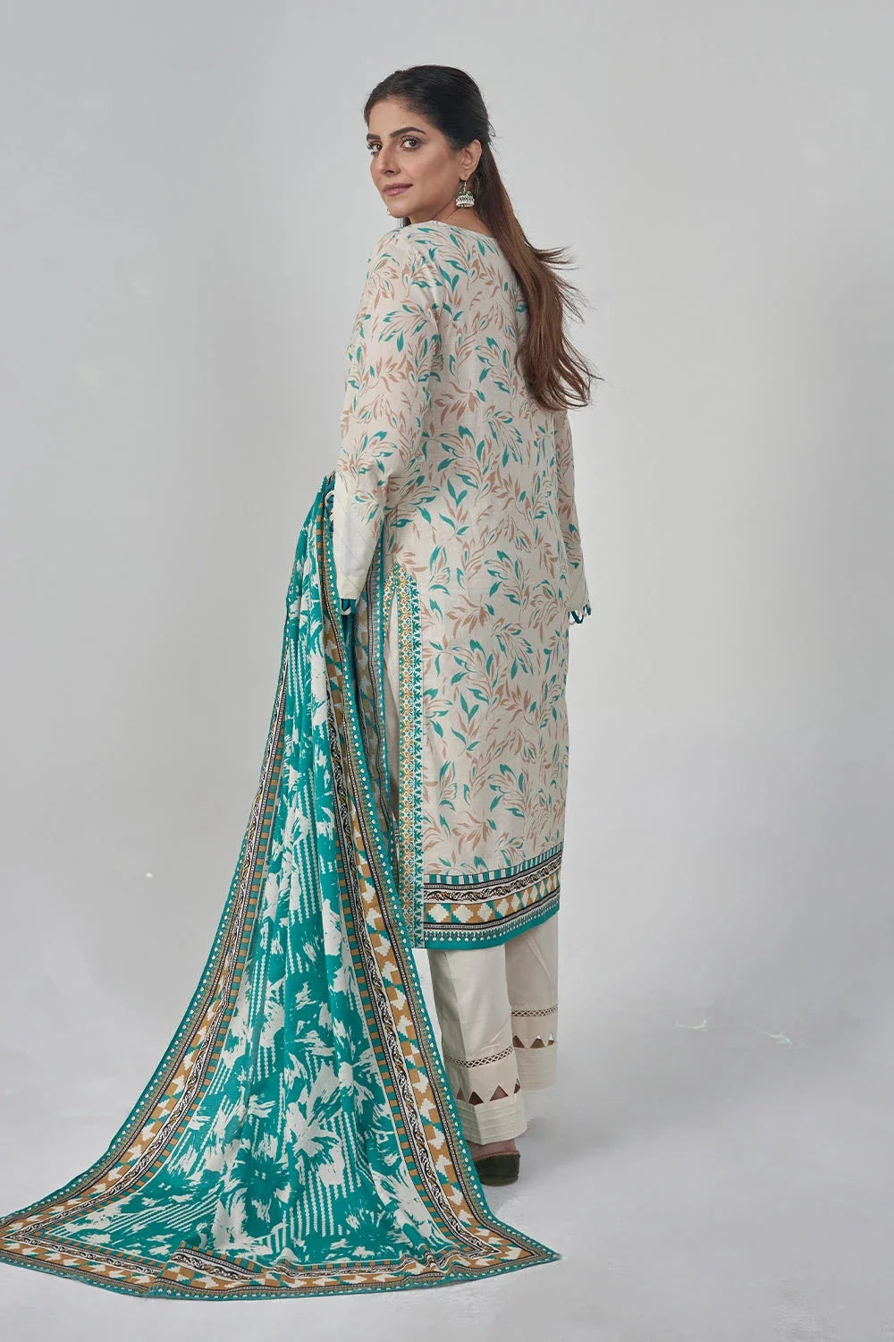 3PC Stitched Embroidered Lawn Suit KL-RTW-3079 KHAS STORES