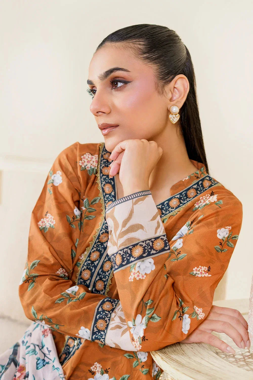 3PC Stitched Printed Lawn Suit | RTW-KLA-3898 Printed KHAS STORES