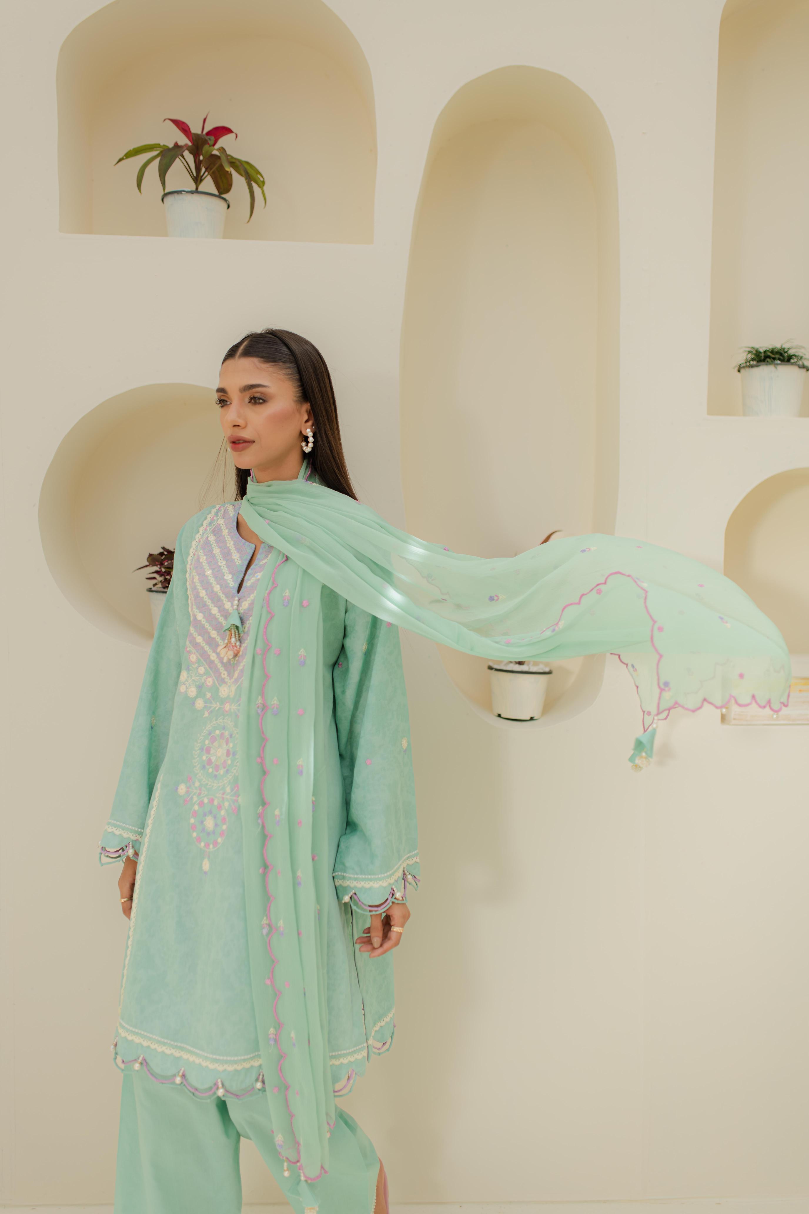 Lawn Suit - 0766