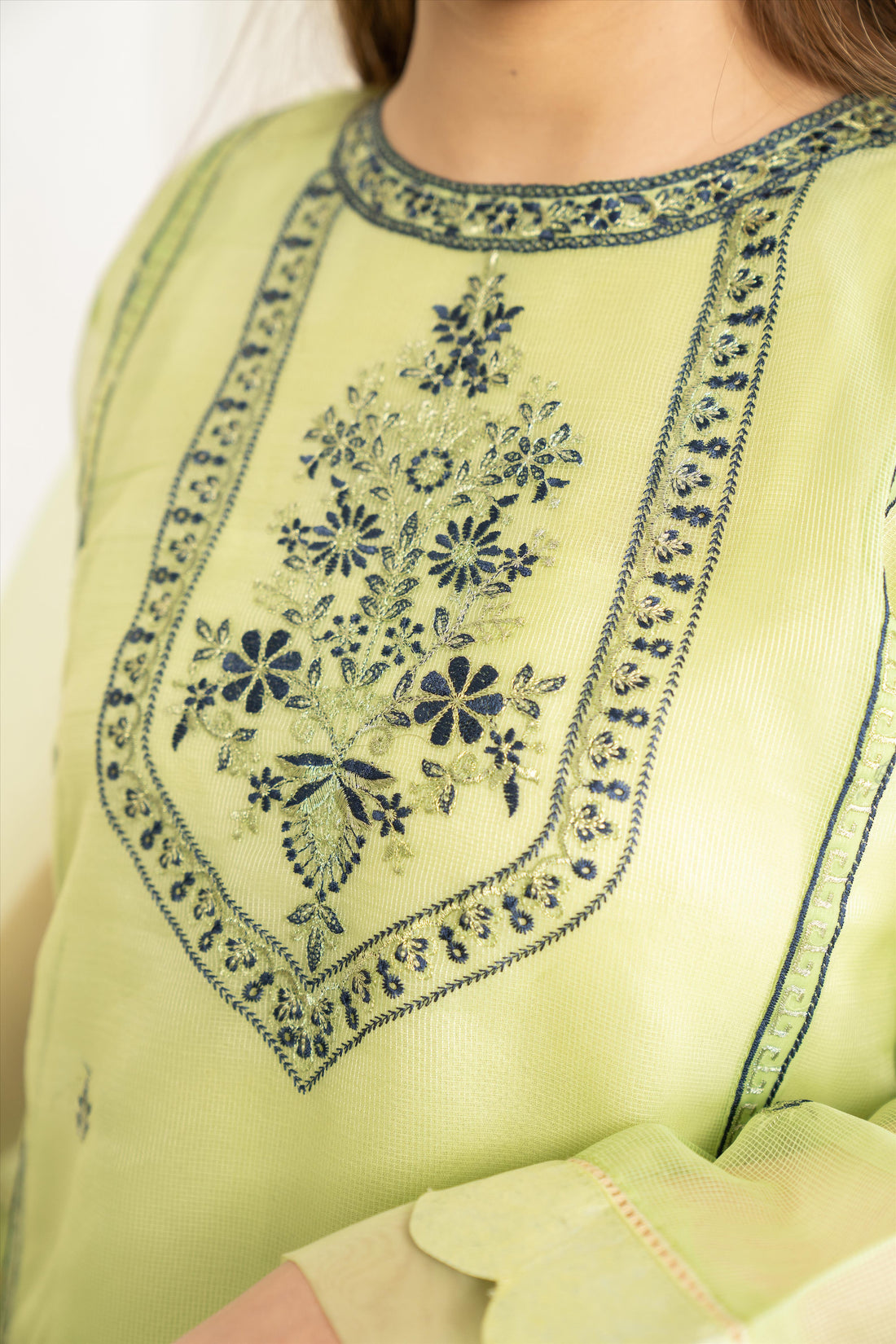 Pistachio - Winter Festive