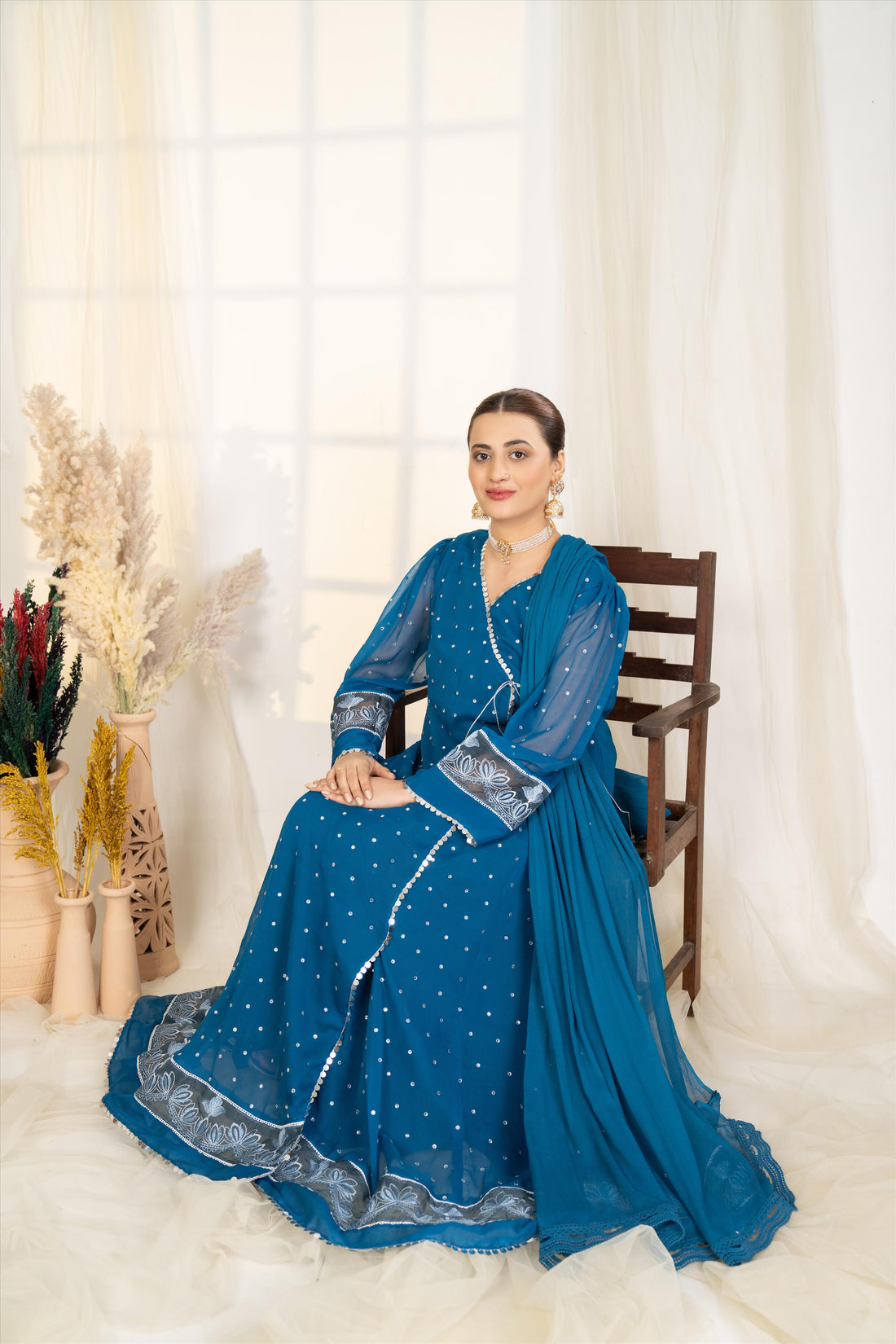 Elana - Winter Festive
