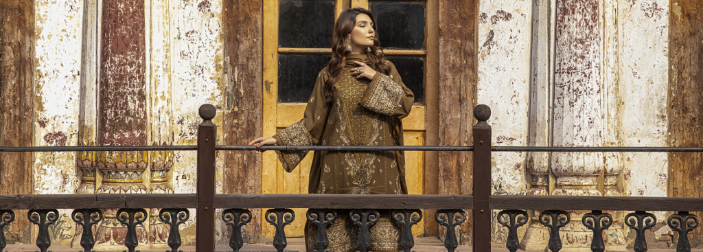 3 Piece Embroidered Linen Dress