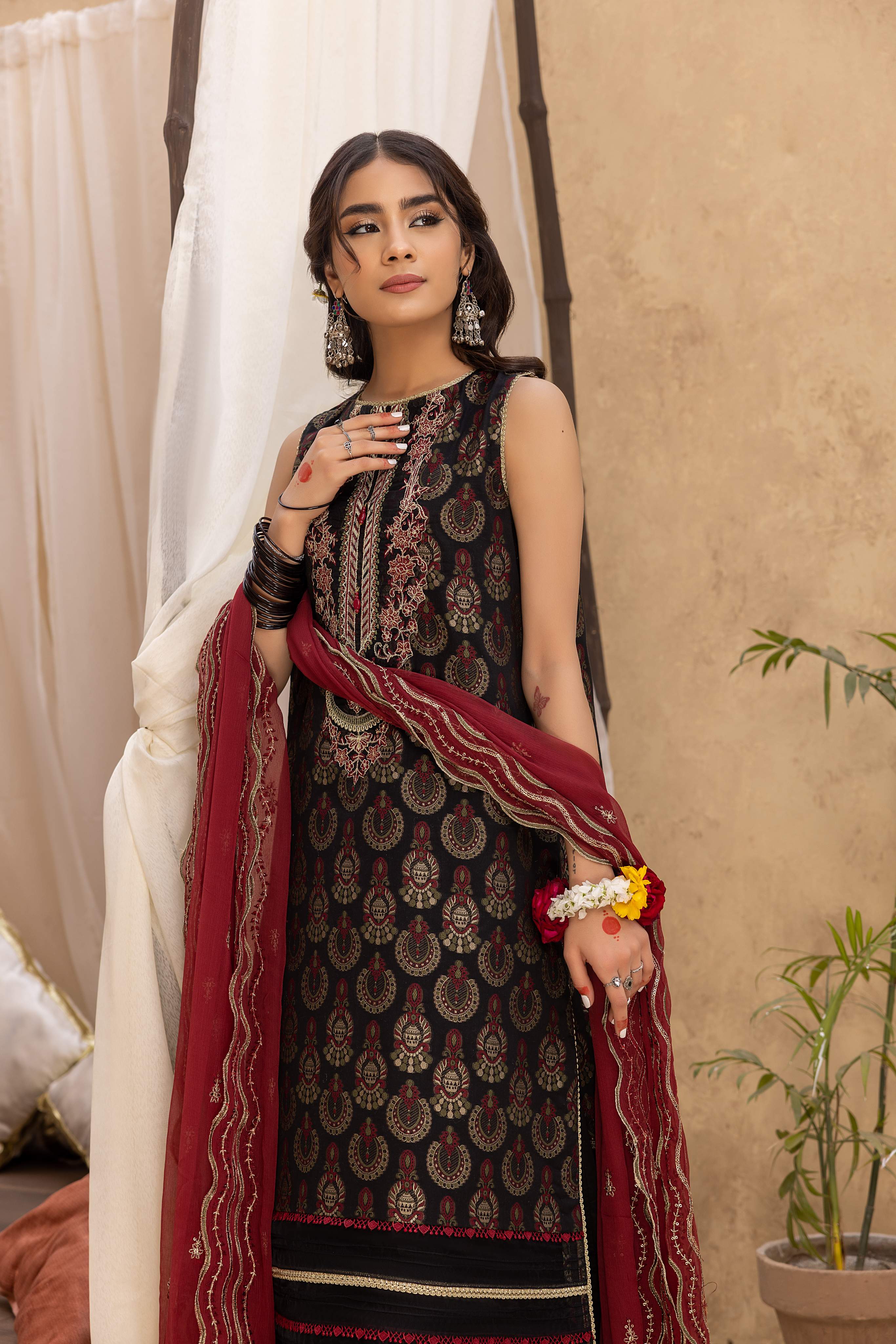 Ishq - Embroidered Jacquard - IS - 01