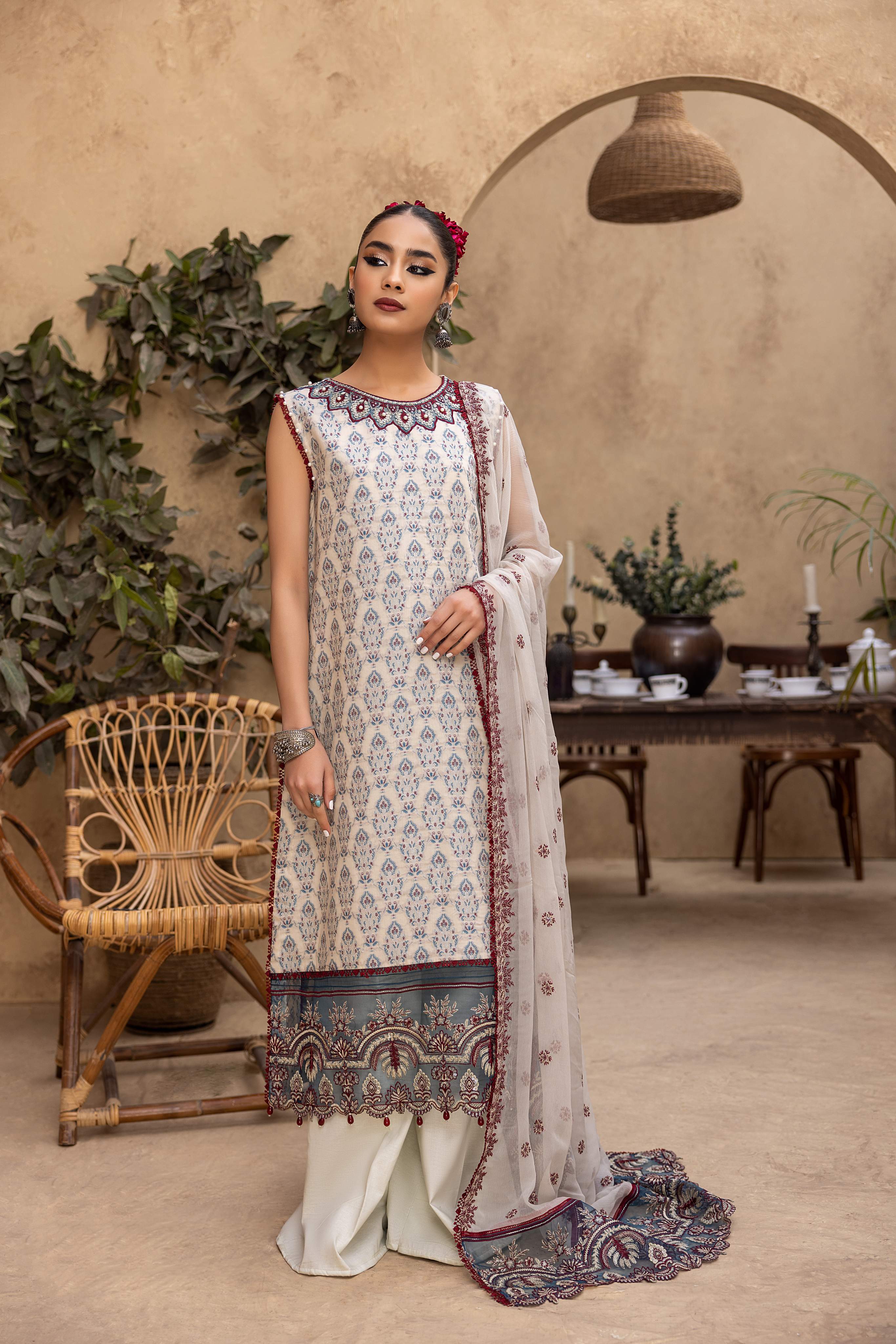 Ishq - Embroidered Jacquard - IS - 08