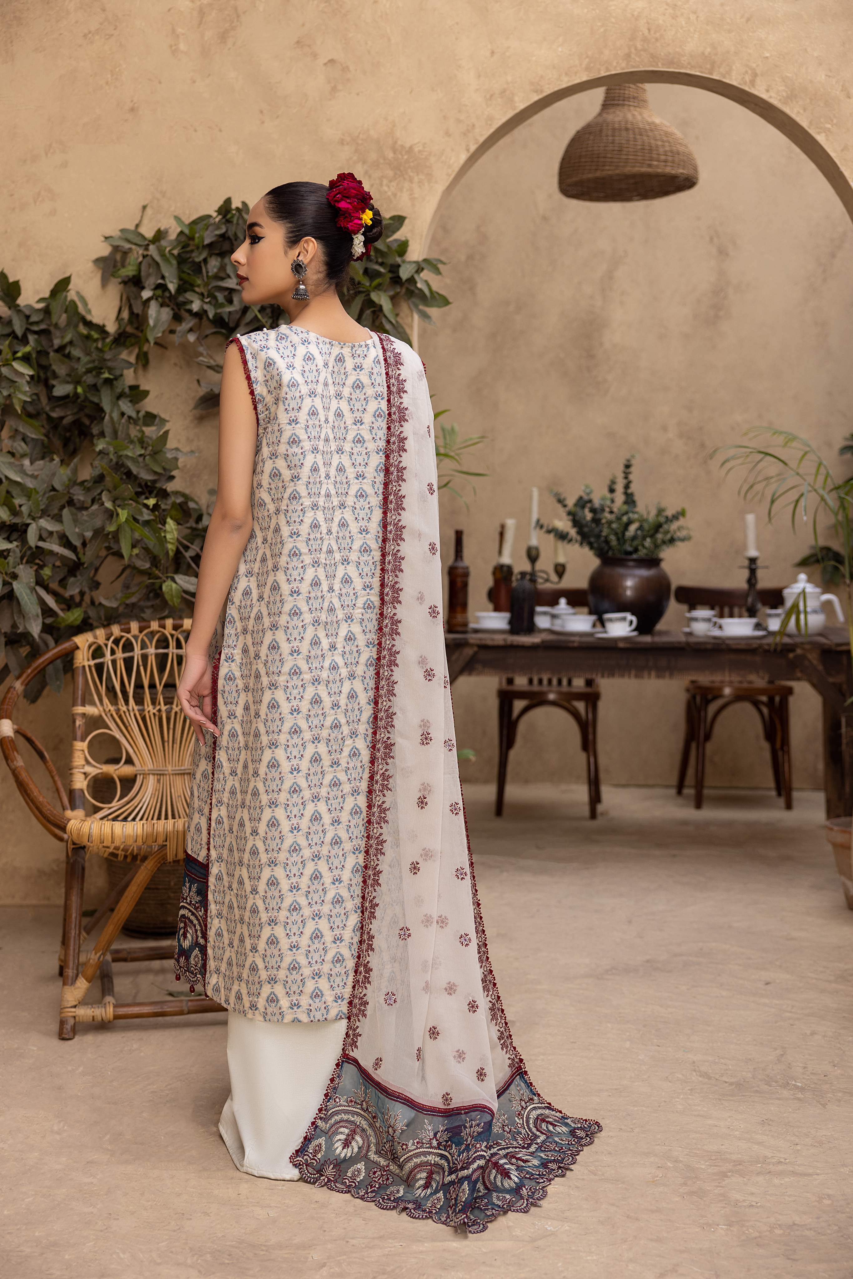 Ishq - Embroidered Jacquard - IS - 08