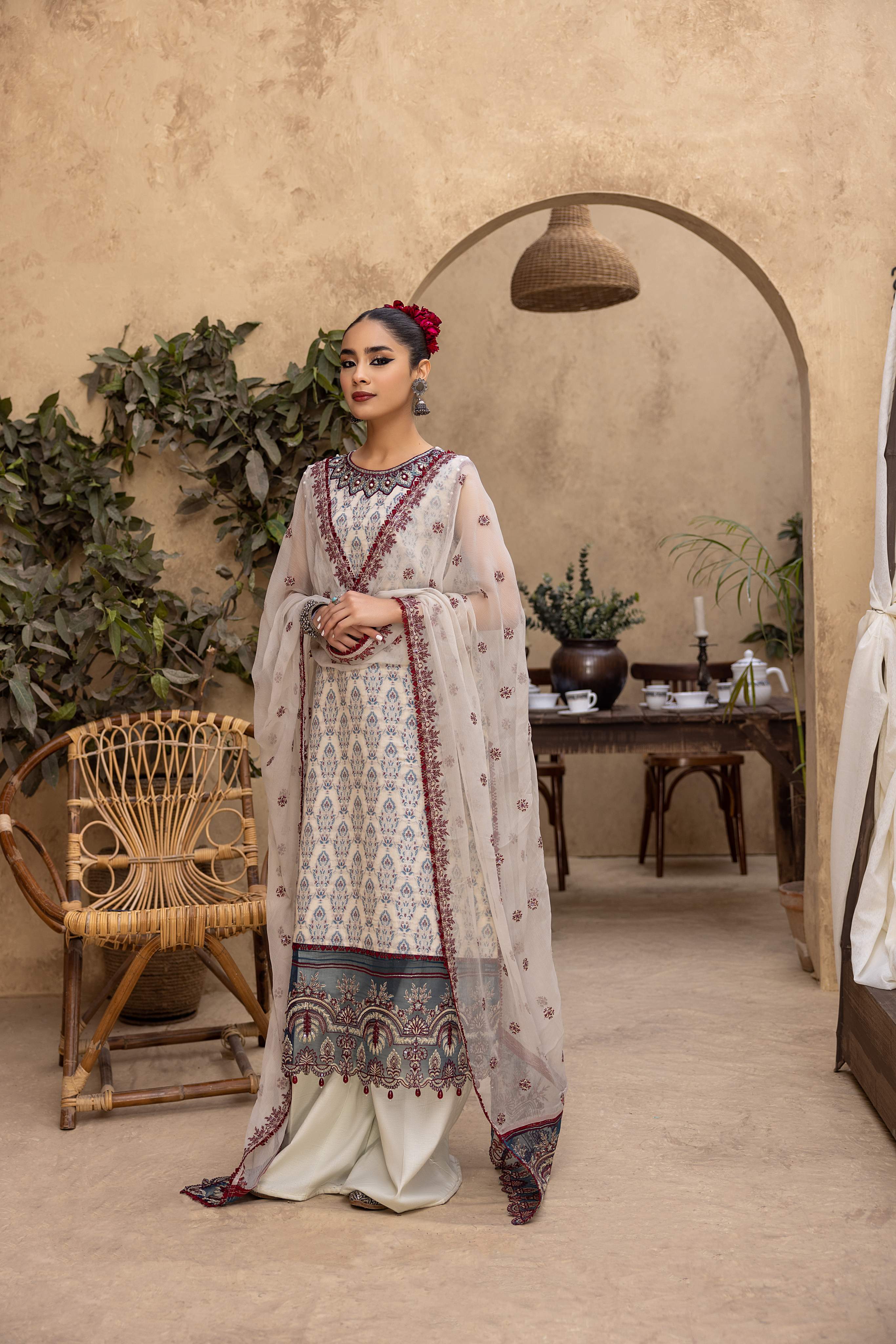 Ishq - Embroidered Jacquard - IS - 08
