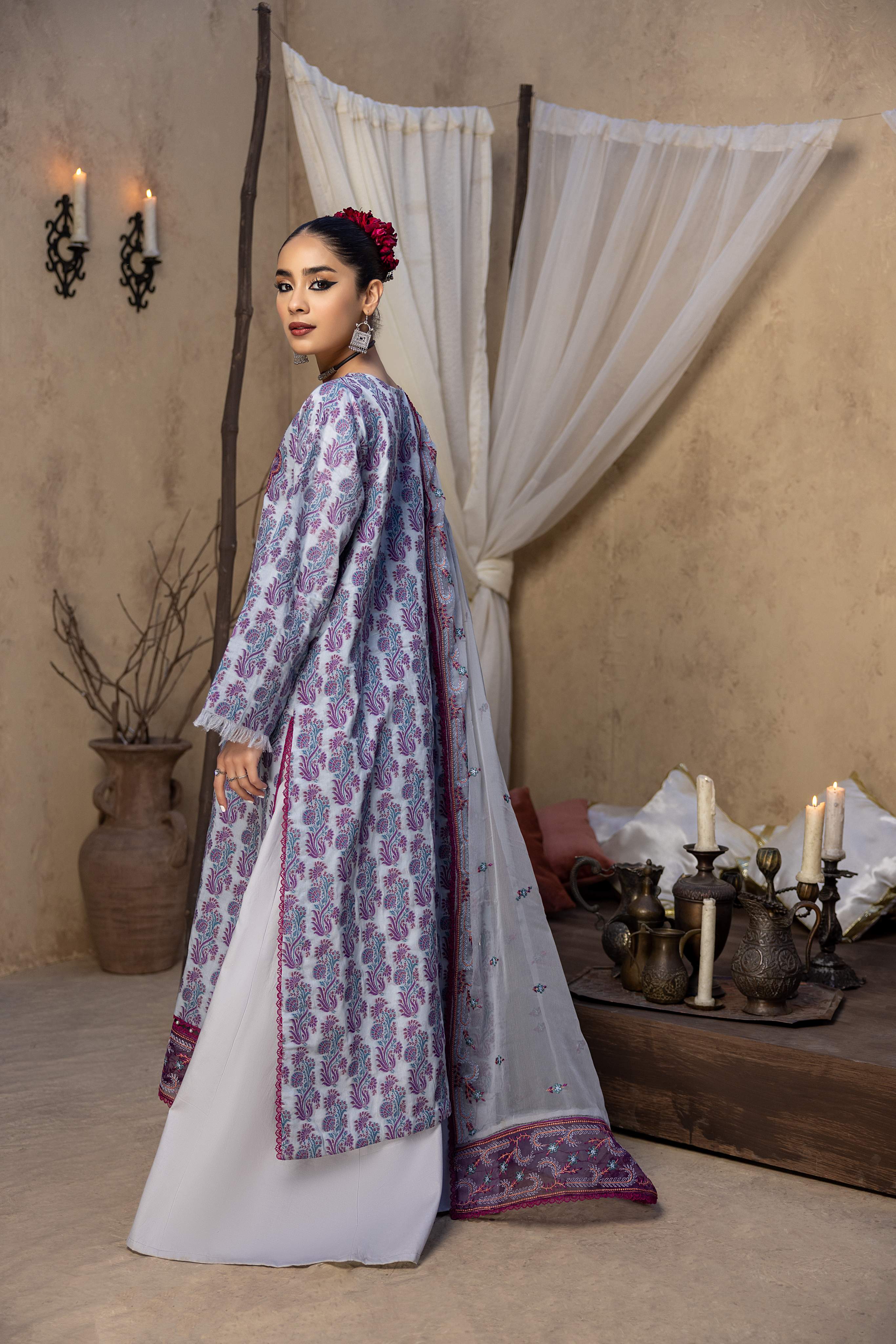 Ishq - Embroidered Jacquard - IS - 03