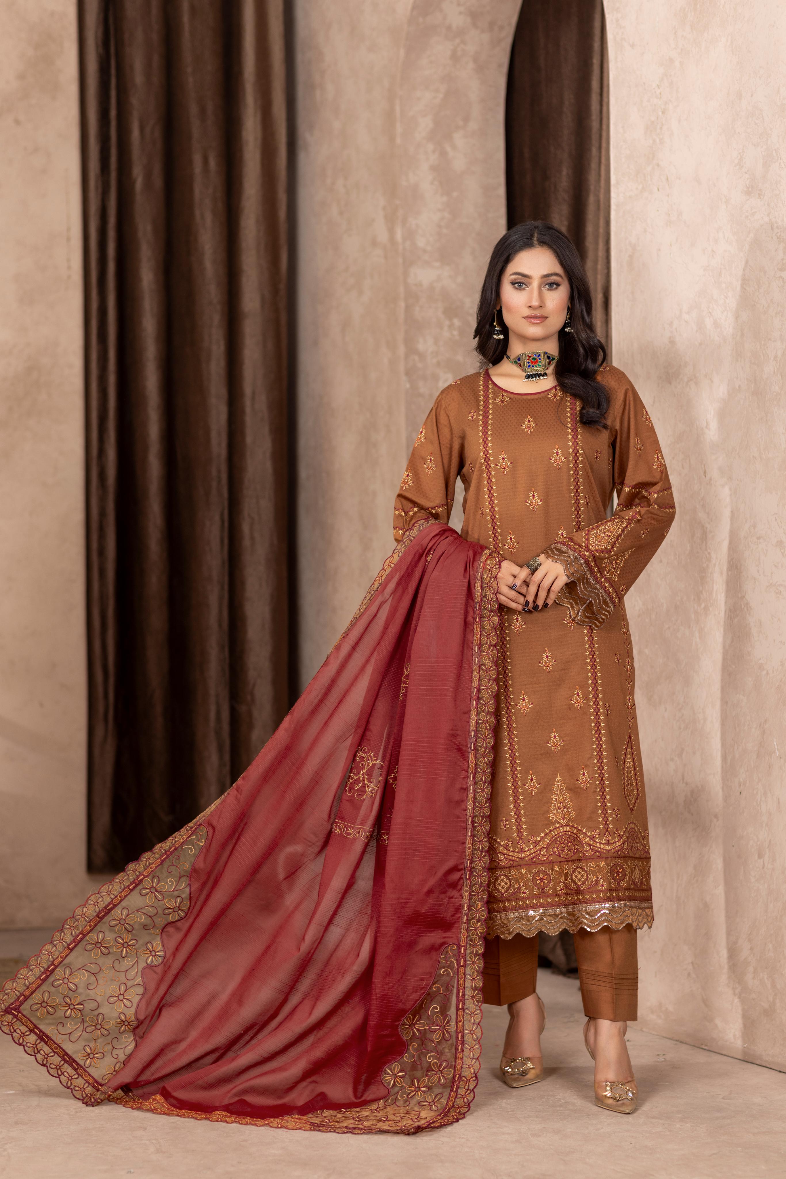 Qalb D-39 : Embroidered Doria Lawn 3pc
