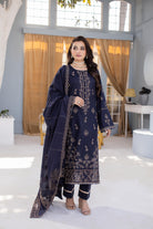 Dastak DK-46 : Embroidered Lawn 3pc