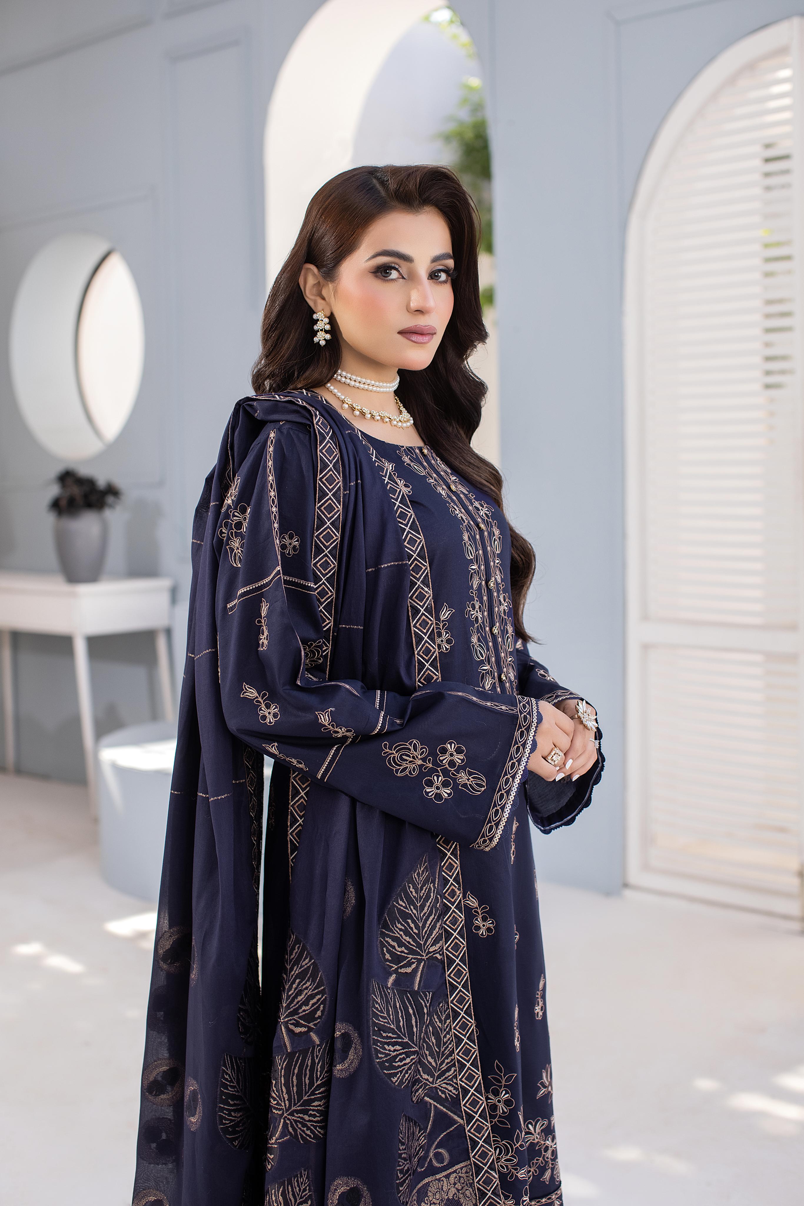 Embroidered Lawn Dresses Brand Collection Sale Online in 2024  La Mosak