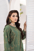 Dastak DK-47 : Embroidered Lawn 3pc