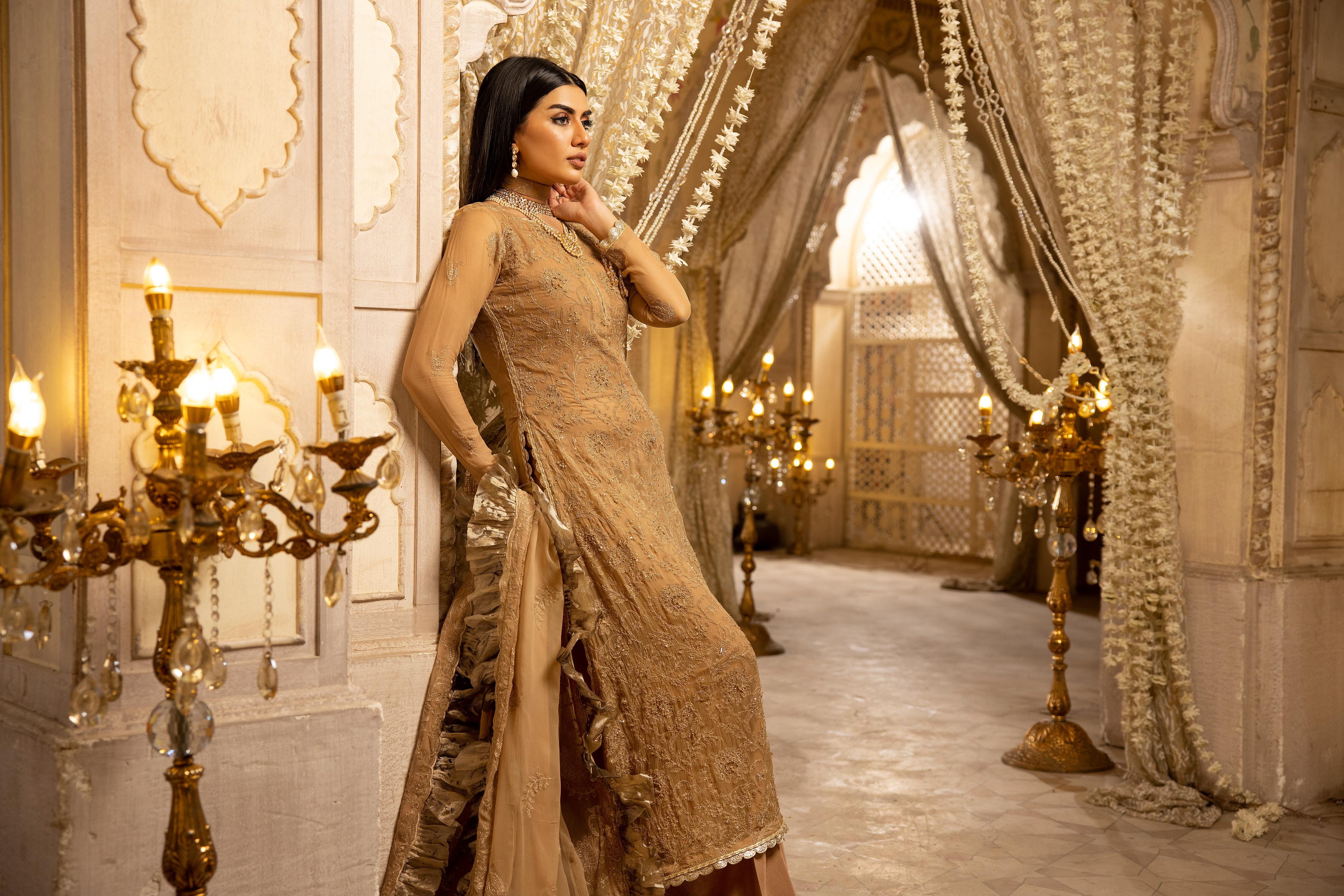 Naqsh N-16 : Unstitched Luxury Chiffon 3PC
