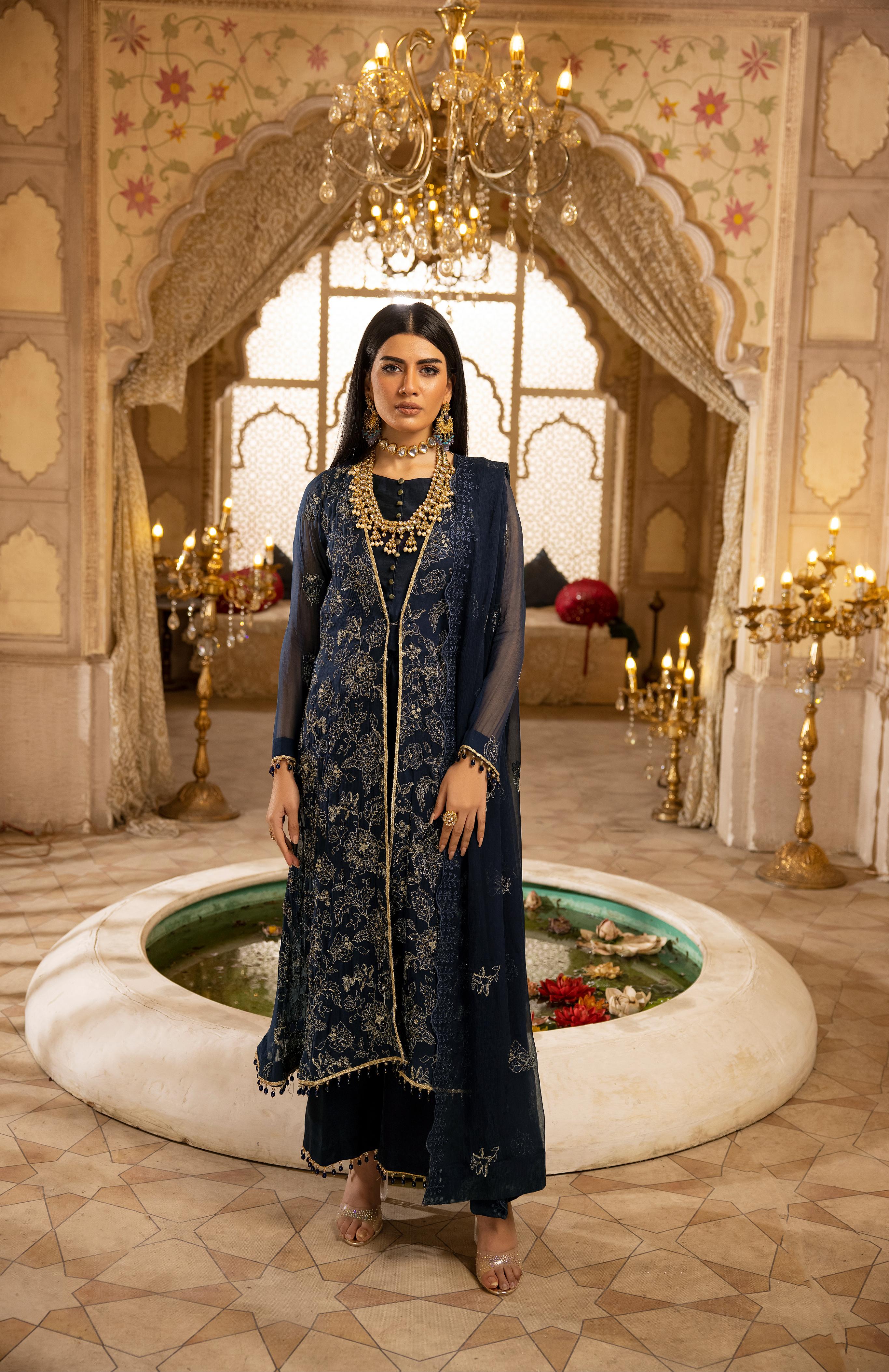 Naqsh N-18 : Unstitched Luxury Chiffon 3PC