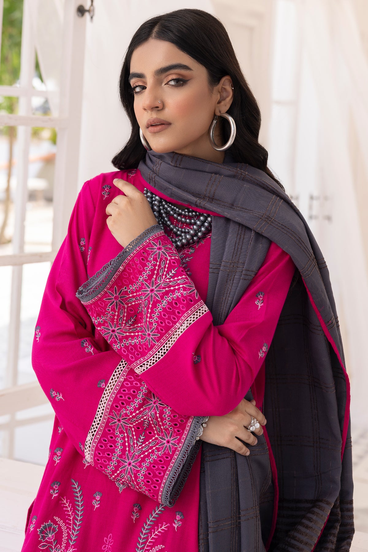 Saffron SA-01 : Unstitched Embroidered Dhanak 3PC