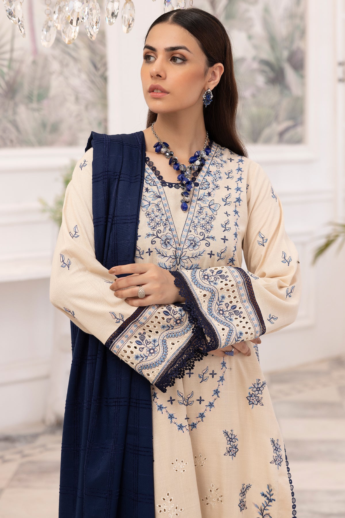 Saffron SA-08 : Unstitched Embroidered Dhanak 3PC