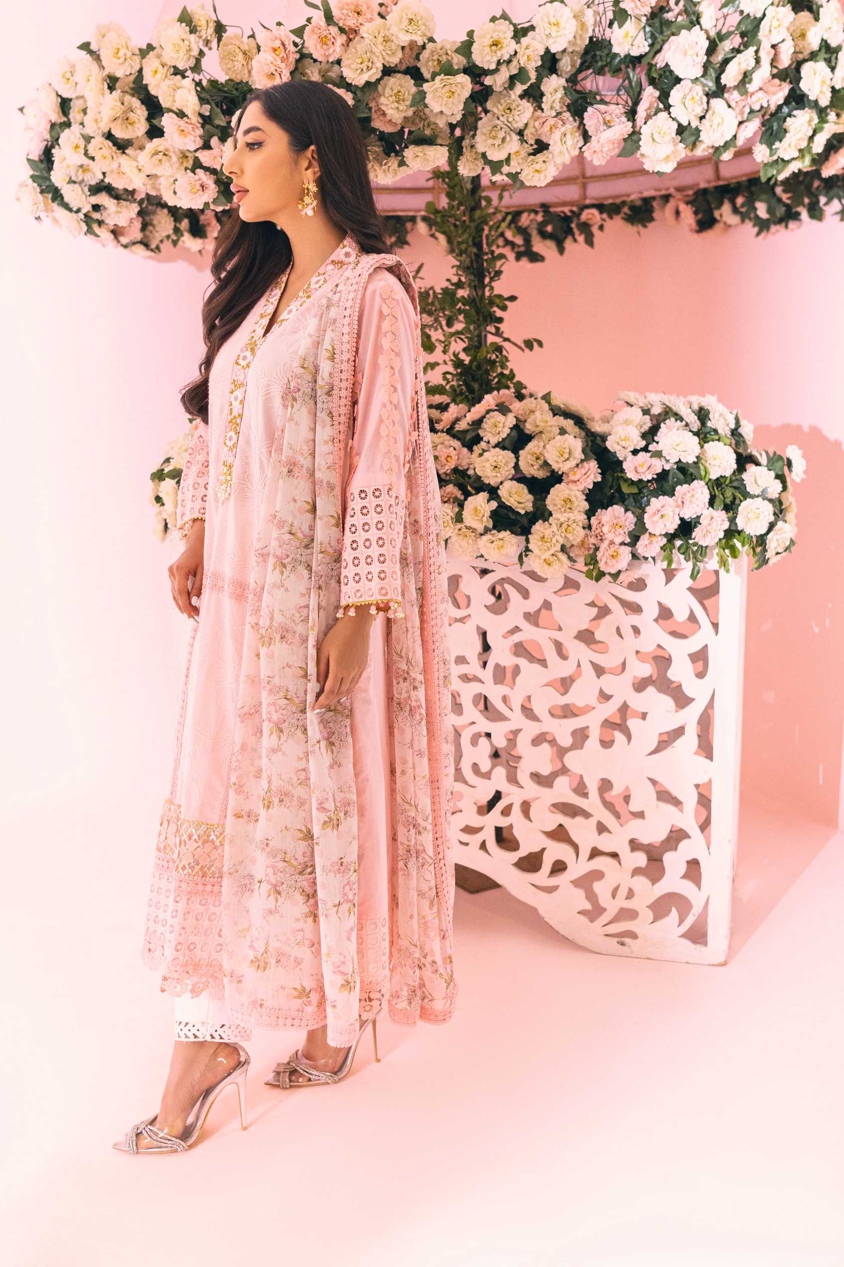 PINK GARDEN | INAAYA