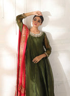 DIVINE (OLIVE)|PLUSH