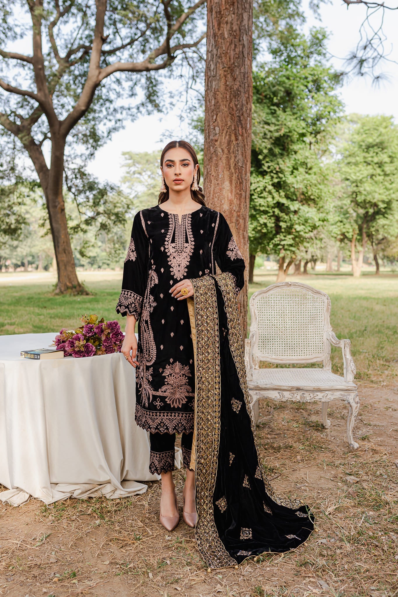 Semi Formals - Semi Formal Dresses for Women in Pakistan Online La Mosak Semi Formals - Semi Formal Dresses for Women in Pakistan Online La Mosak