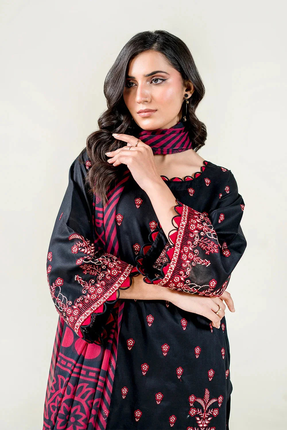 3PC Embroidered Unstitched Lawn Suit | KCE-3805 Embroidered KHAS STORES 