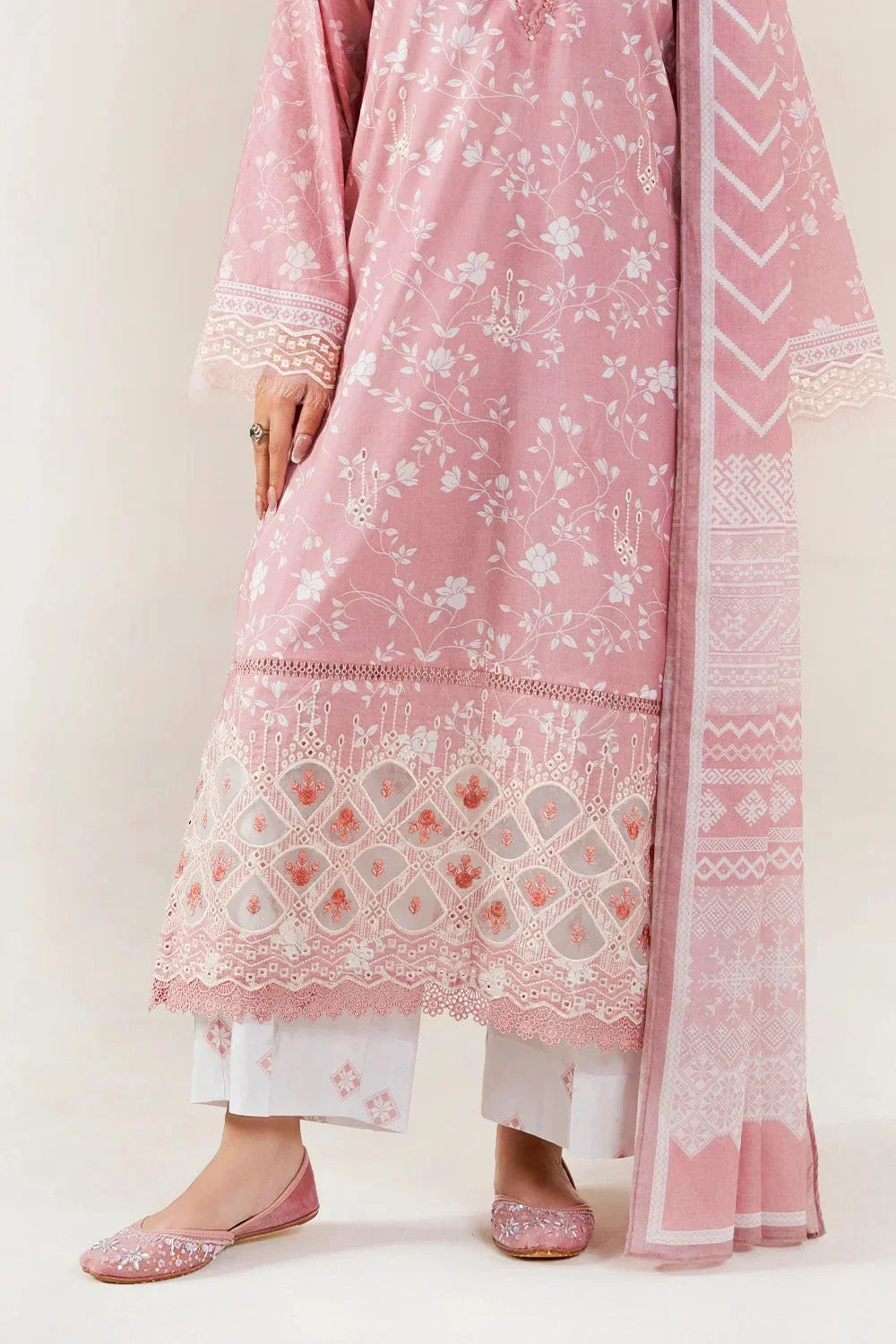 3PC Embroidered Unstitched Lawn Suit | KL-3969 Embroidered KHAS STORES 