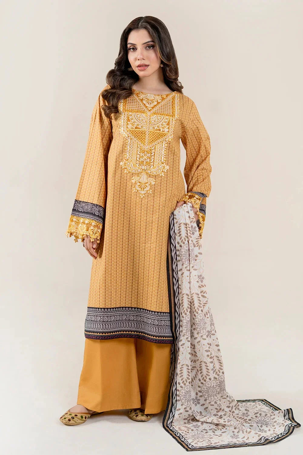 3PC Embroidered Unstitched Lawn Suit | KL-3972 Embroidered KHAS STORES 