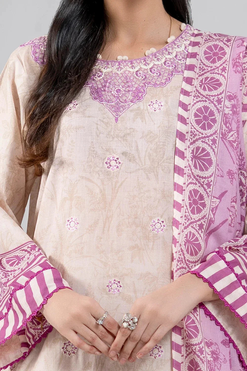3PC Embroidered Unstitched Lawn Suit | KL-4081 Embroidered KHAS STORES 