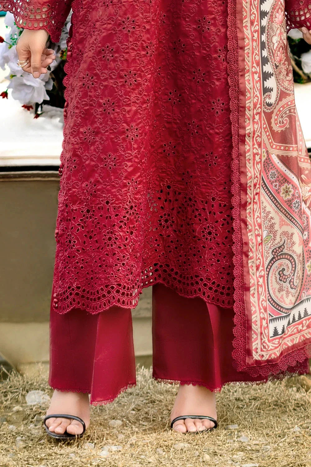 3PC Embroidered Unstitched Lawn Suit | KSE-3796 Embroidered KHAS STORES 