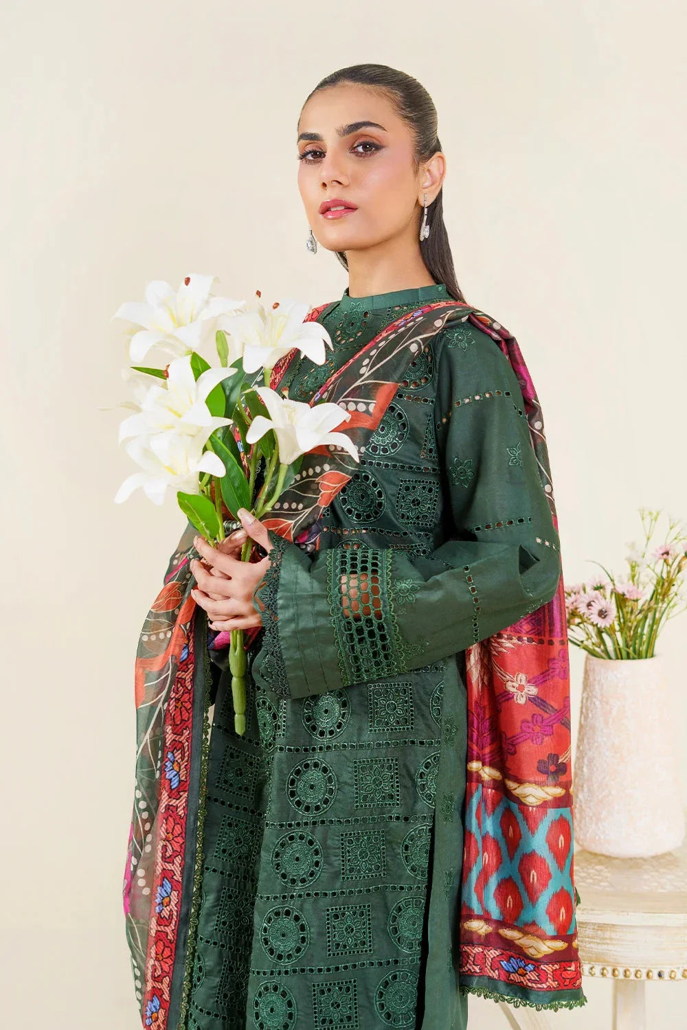 3PC Embroidered Unstitched Lawn Suit | KSE-3799 Embroidered KHAS STORES 